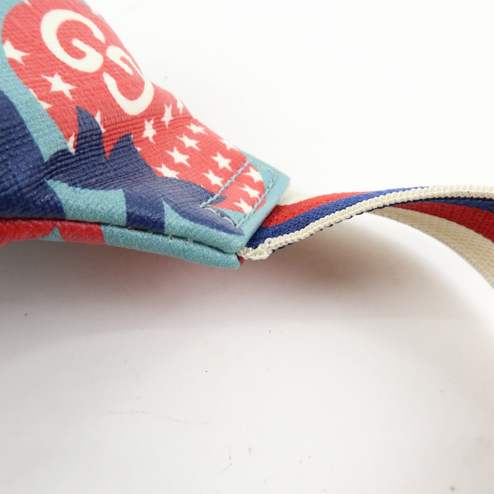 GUCCI  Children's Sherry PVC Waist Pouch Body Bag Strawberry 502095