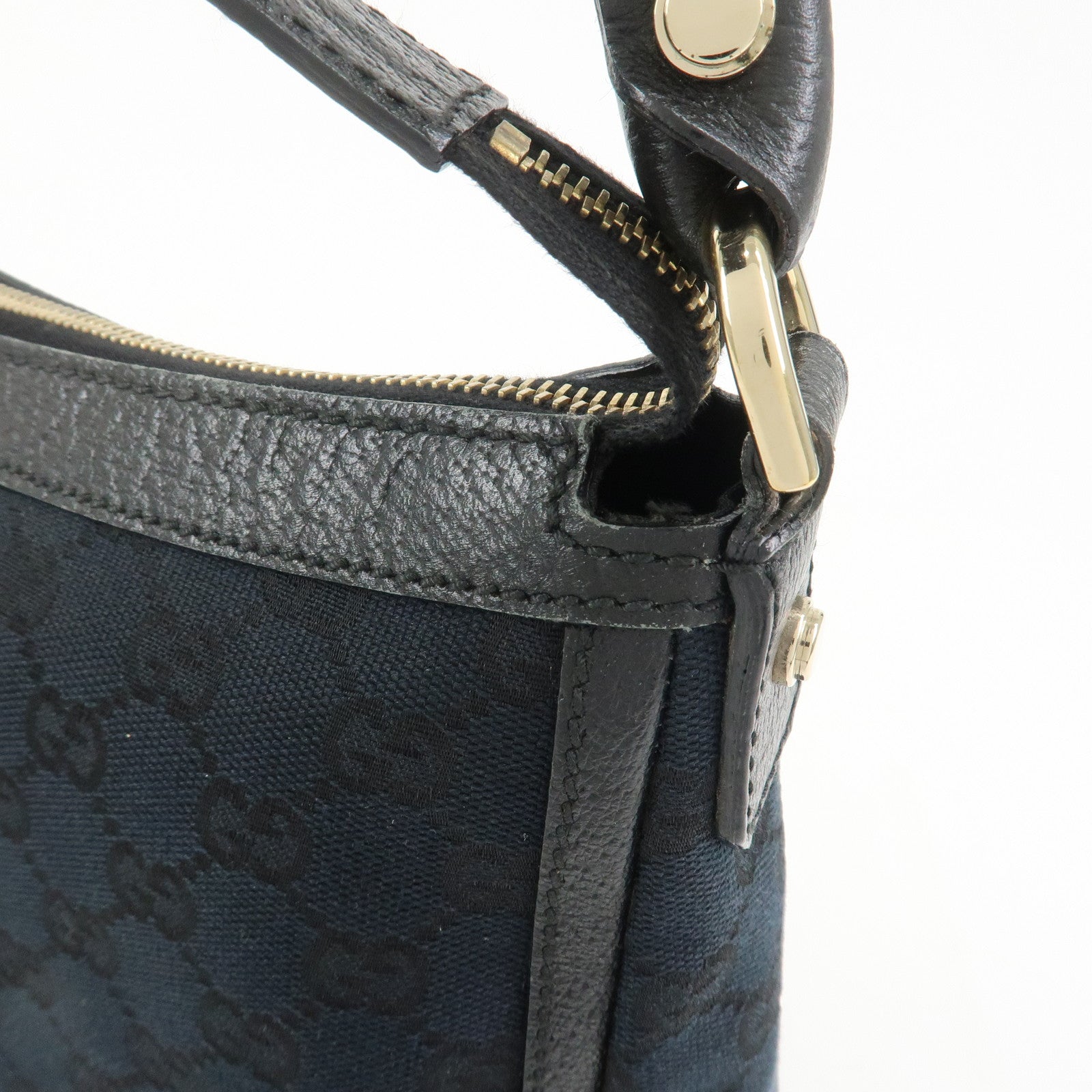 GUCCI GG Monogram Canvas Shoulder Bag Hand Bag Black 146244