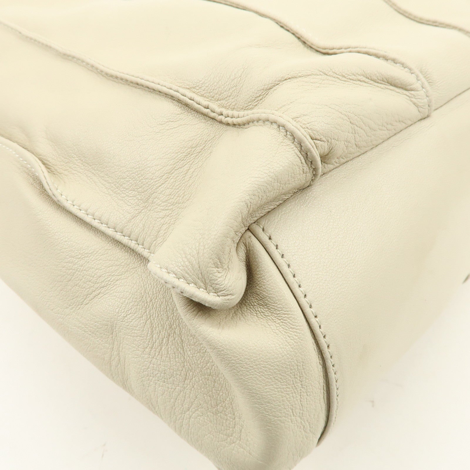 LOEWE Leather Drawstring Shoulder Bag Hand Bag Ivory