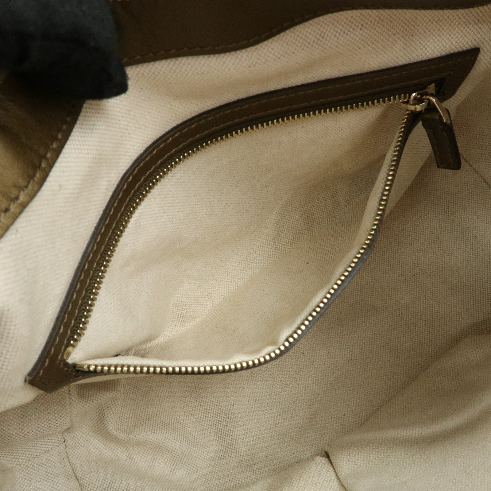 GUCCI Bamboo Lovely Heart Horsebit Shoulder Bag Beige Khaki 269959