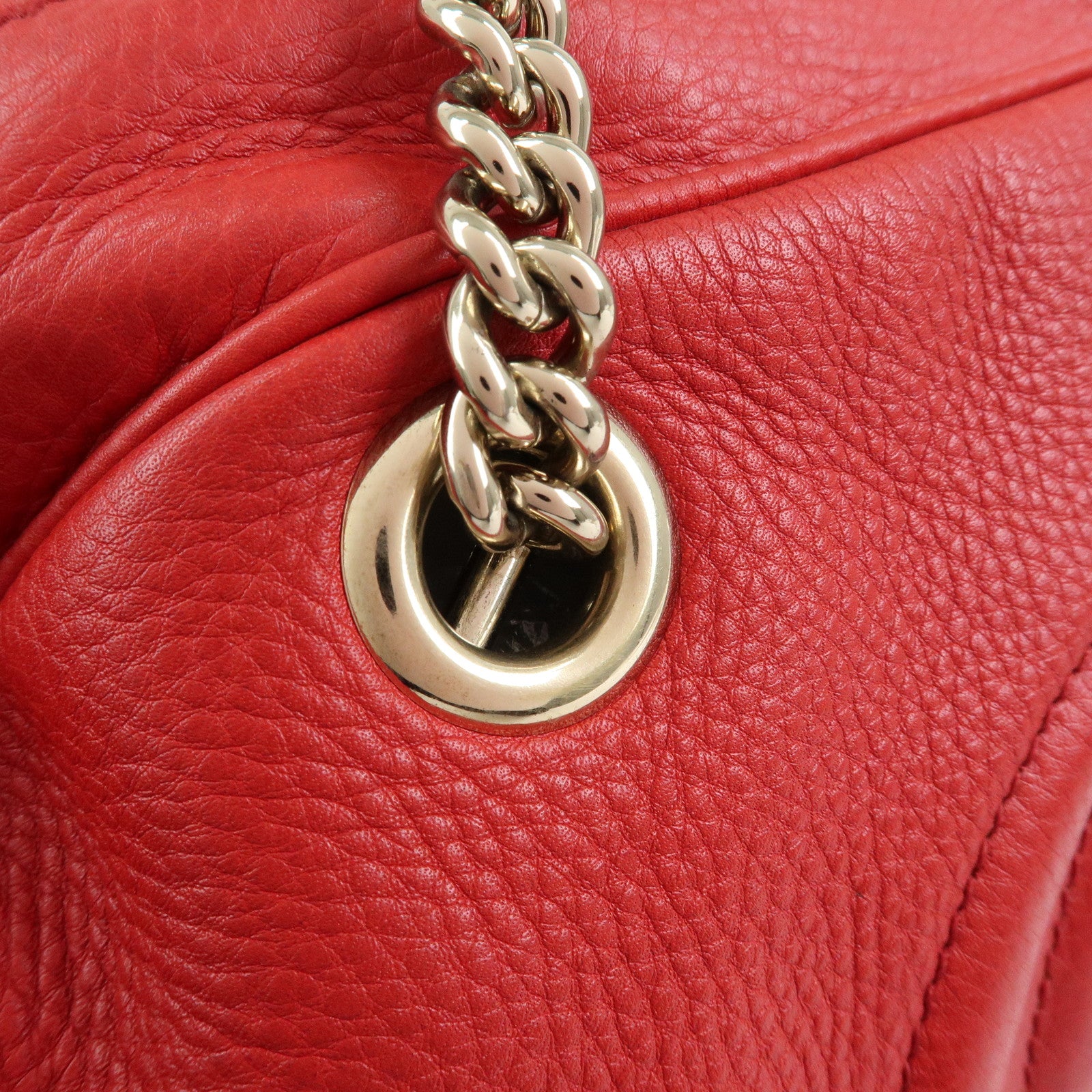 GUCCI SOHO Interlocking G Leather Chain Shoulder Bag Red 353126