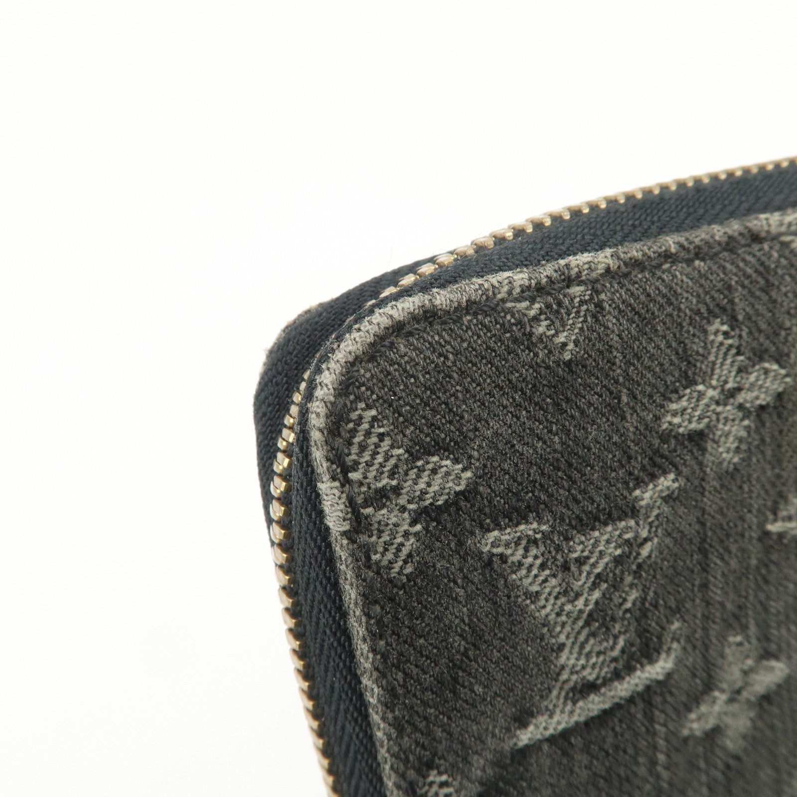 Louis Vuitton Monogram Denim Zippy Wallet Noir Black M95614