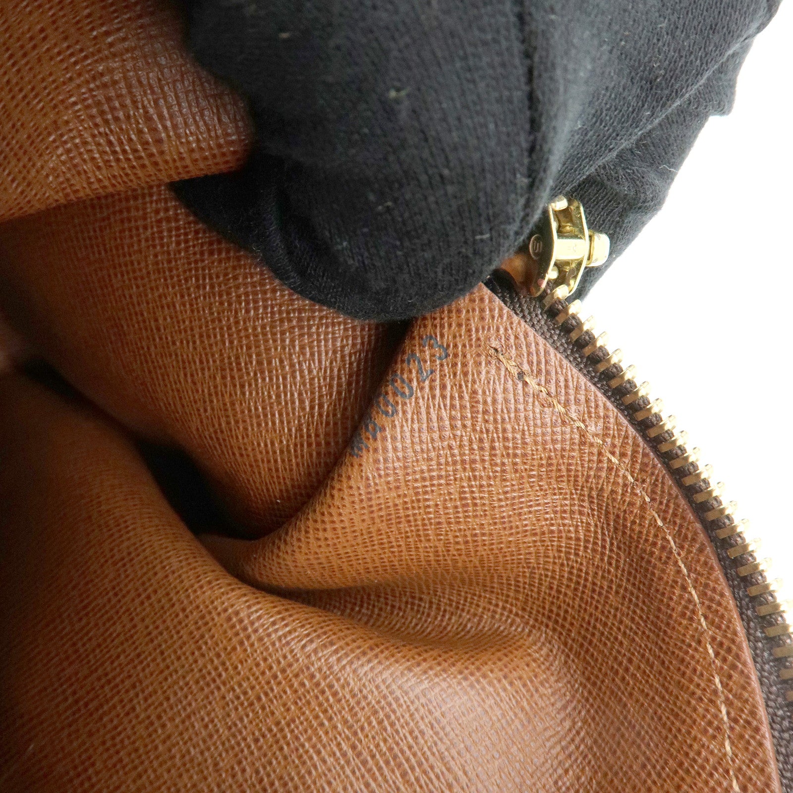 Louis Vuitton Monogram Papillon 30 Hand Bag Brown M51385