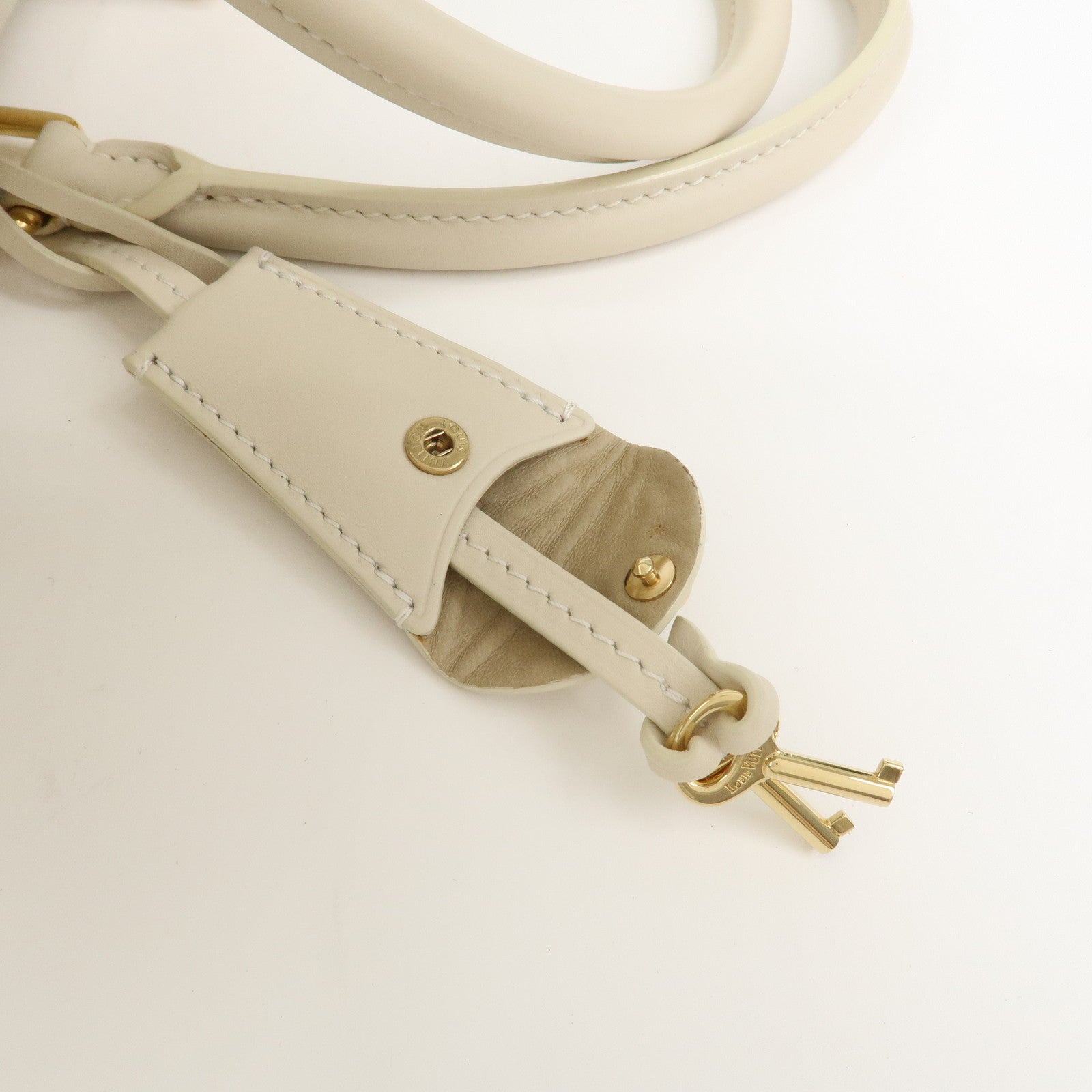 Louis Vuitton Leather Sac Louis VIP Exclusive SPO Shoulder Bag