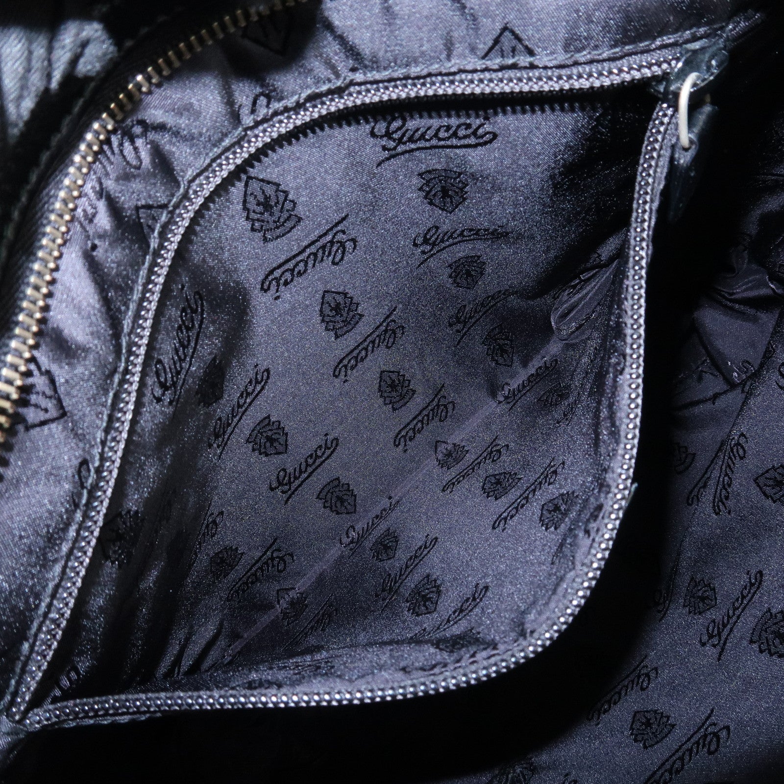 GUCCI Guccissima Leather Shoulder Bag Crossbody Bag Black 201446