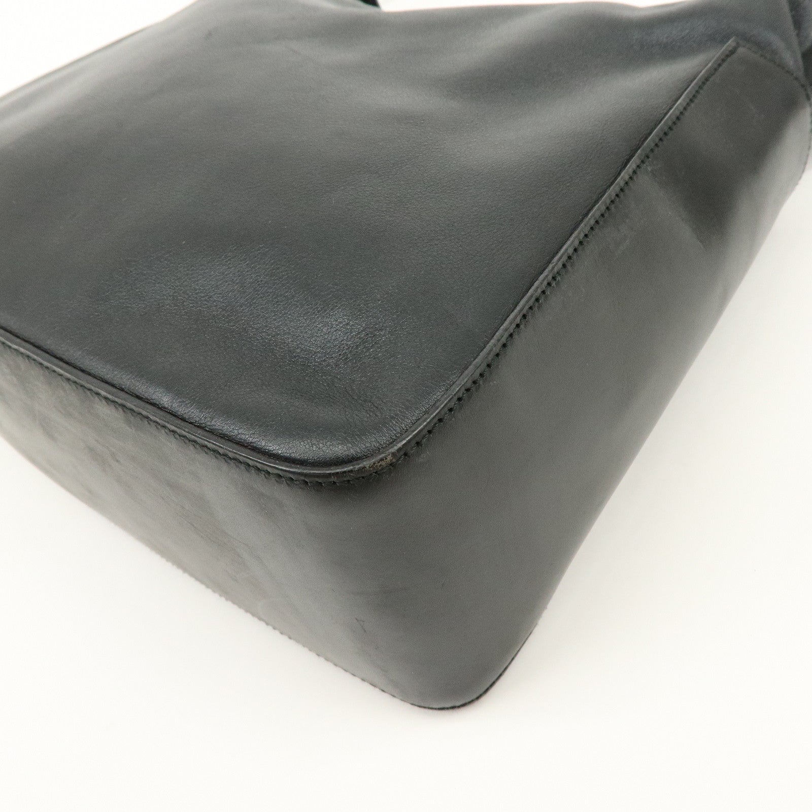 GUCCI Logo Leather Shoulder Bag Hand Bag Black 001.3766