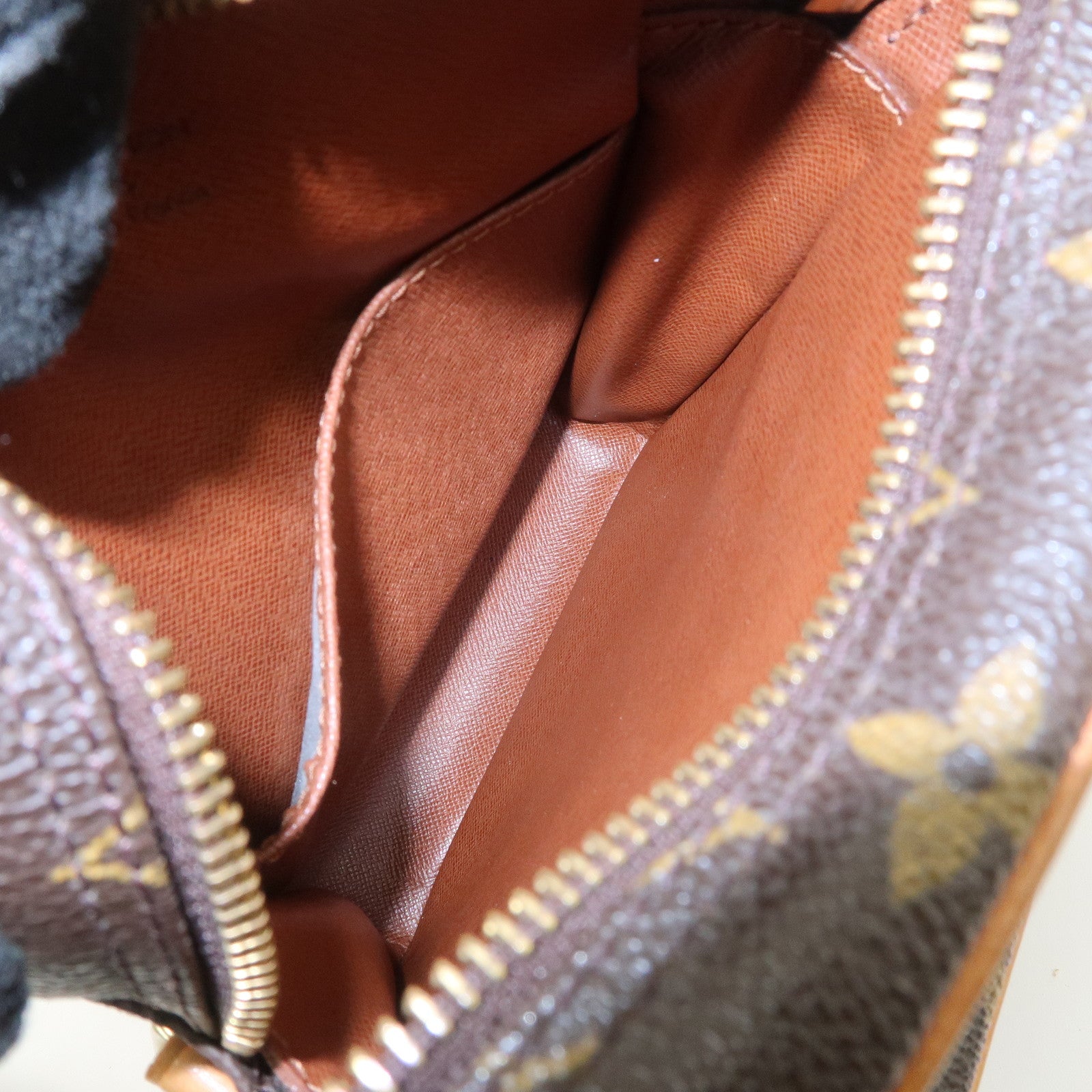 Louis Vuitton Monogram Amazone Shoulder Bag Crossbody Bag M45236