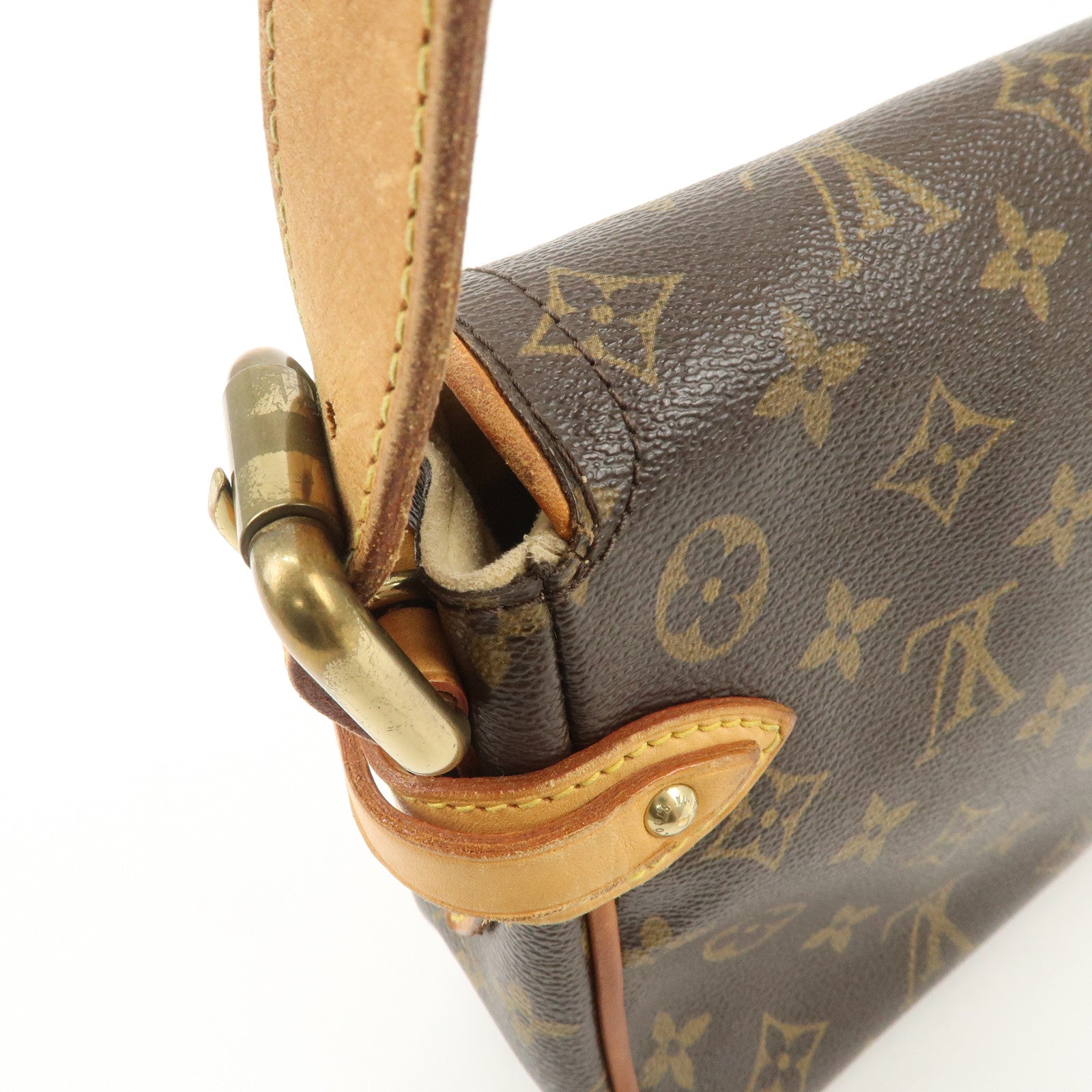 Louis Vuitton Monogram Hudson PM Shoulder Bag Brown M40047