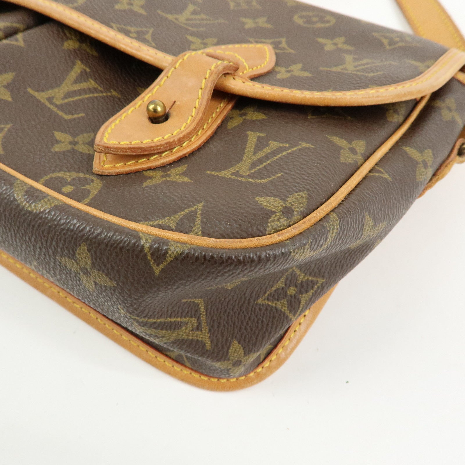Louis Vuitton Monogram Gibeciere MM Shoulder Bag M42247