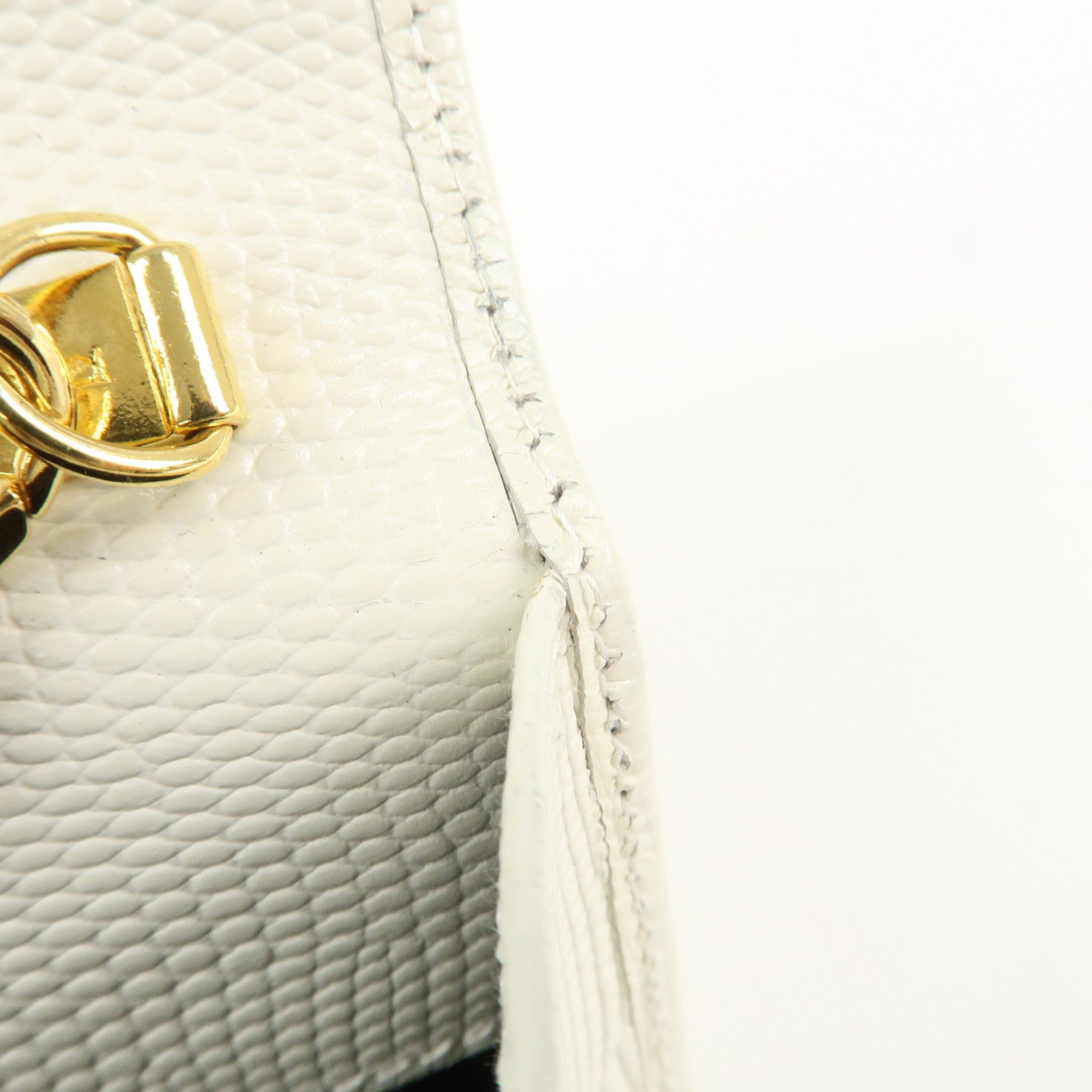 Ferragamo Vara Ribbon Leather Nylon Chain 2Way Shoulder Bag White Used