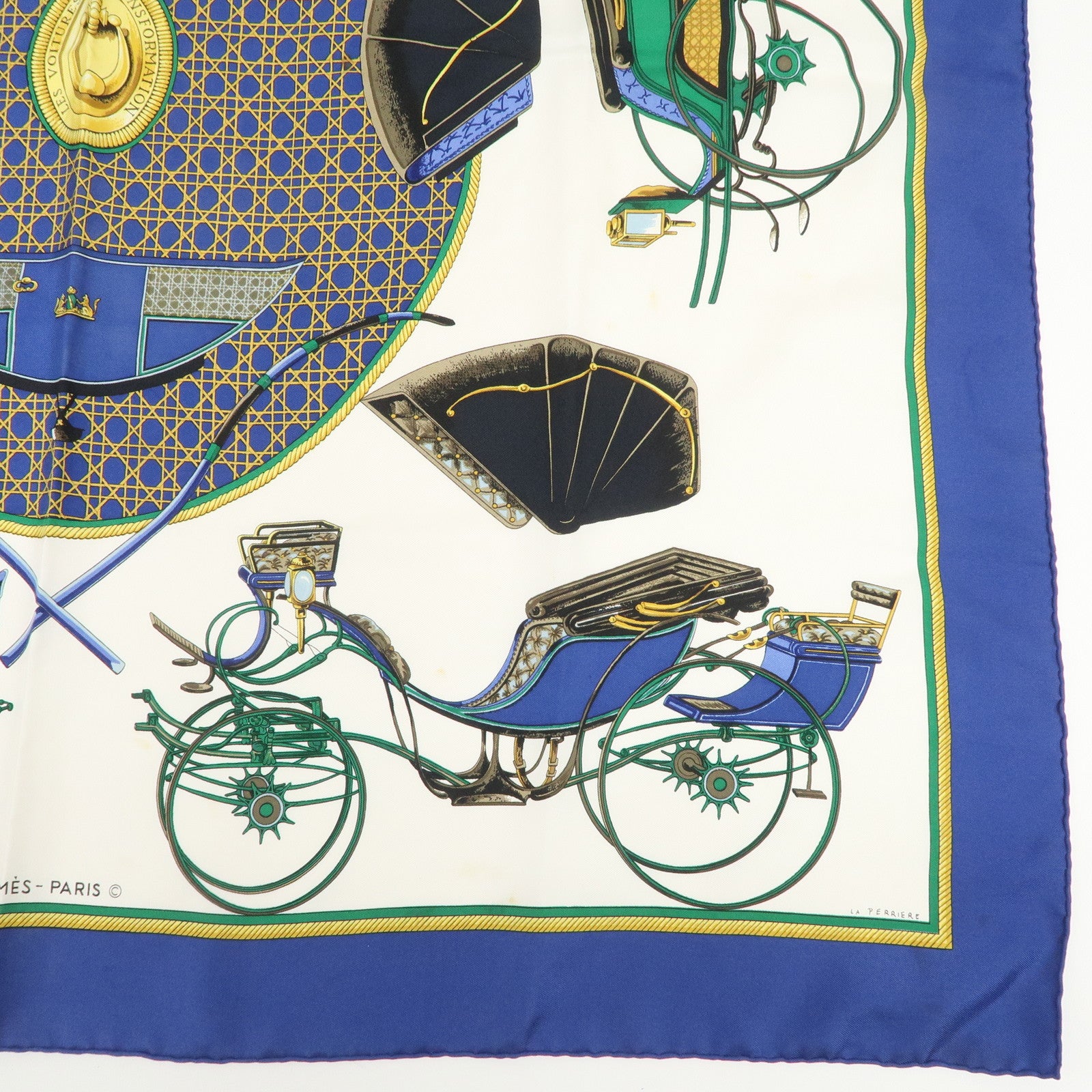 HERMES Carre 90 Silk 100%  LES VOITURES A TRANSFORMATION