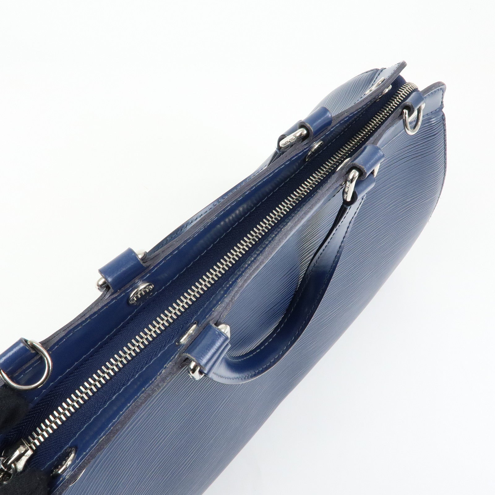 Louis Vuitton Epi Brea MM 2Way Bag Hand Bag Indigo M40821