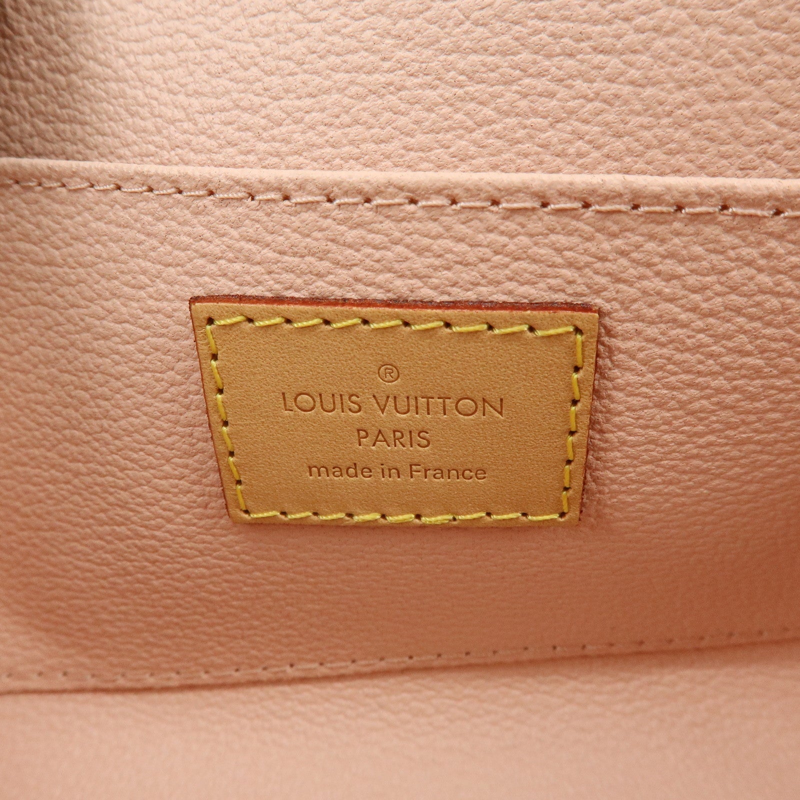 Louis Vuitton Monogram Giant Pochette Cosmetic PM Rouge M67694