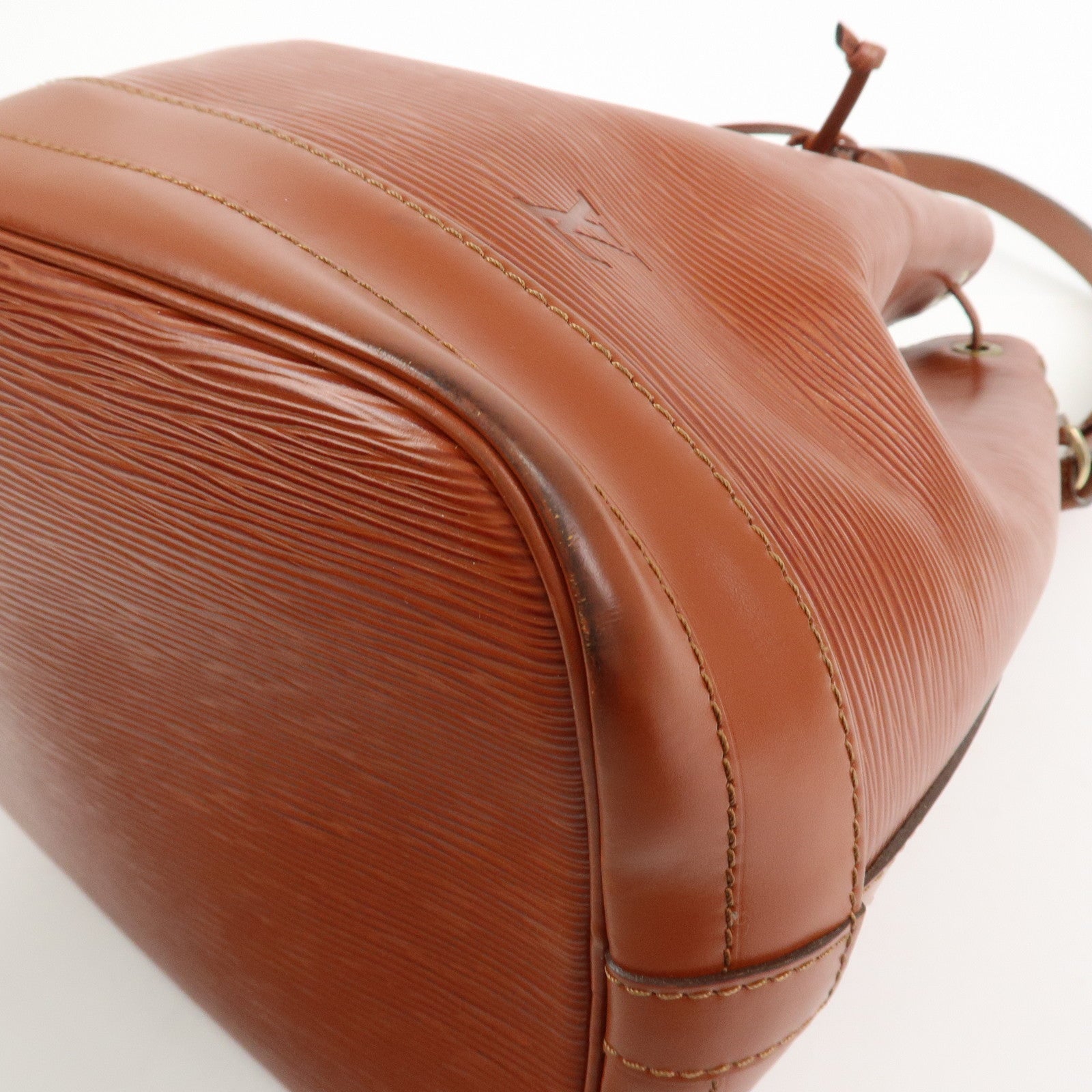 Louis Vuitton Epi Noe Leather Shoulder Bag Kenya Brown M44003