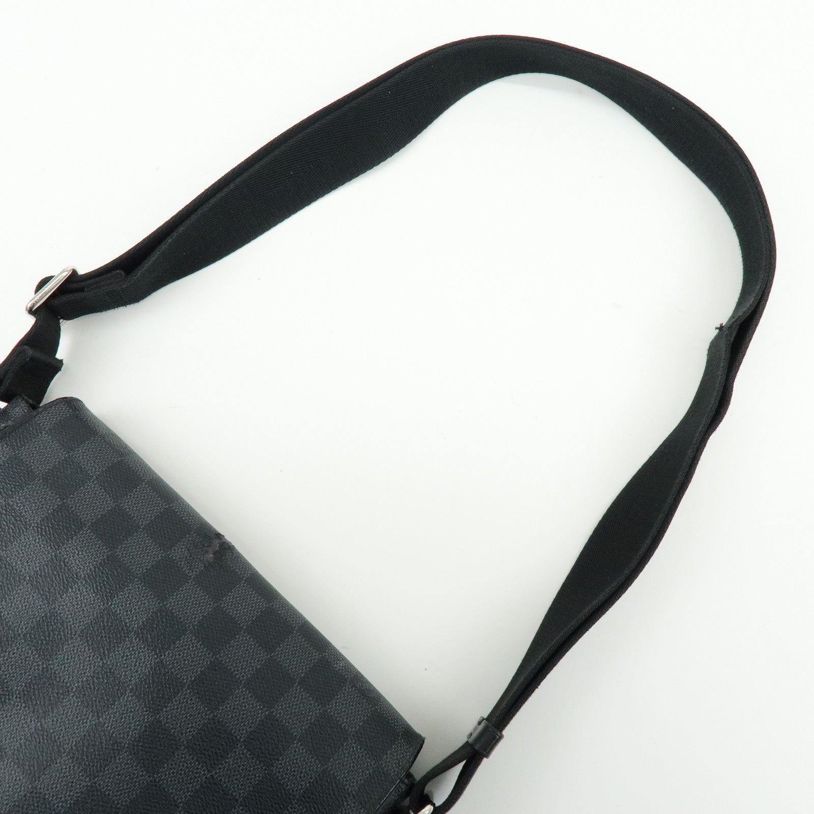 Louis Vuitton Damier Graphite District PM Shoulder Bag Noir N41260
