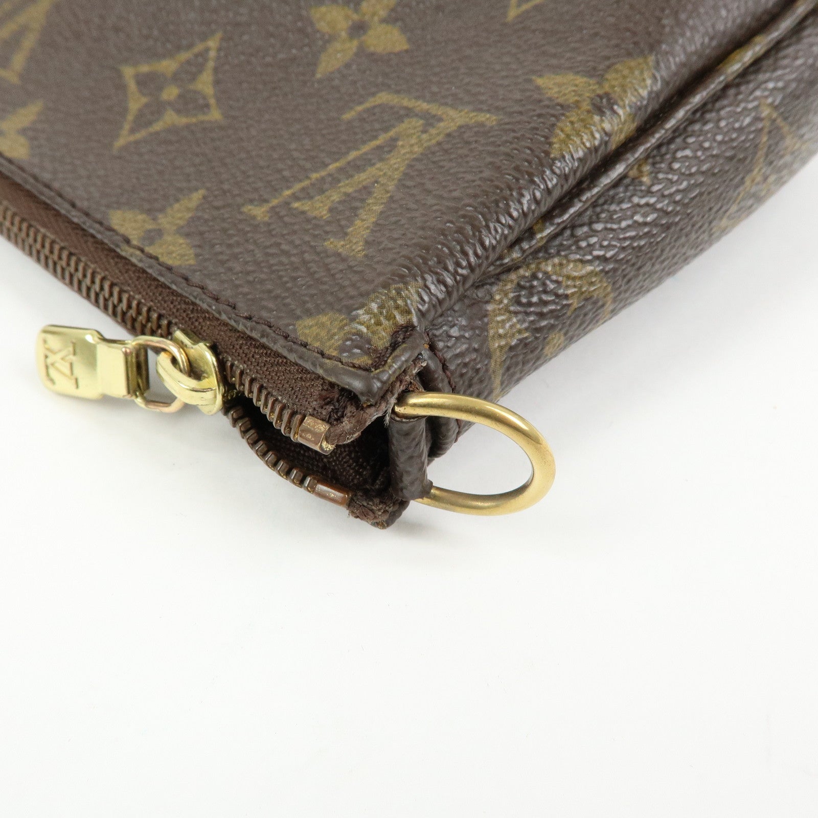 Louis Vuitton Monogram Pochette Accessoires Pouch Hand Bag M51980