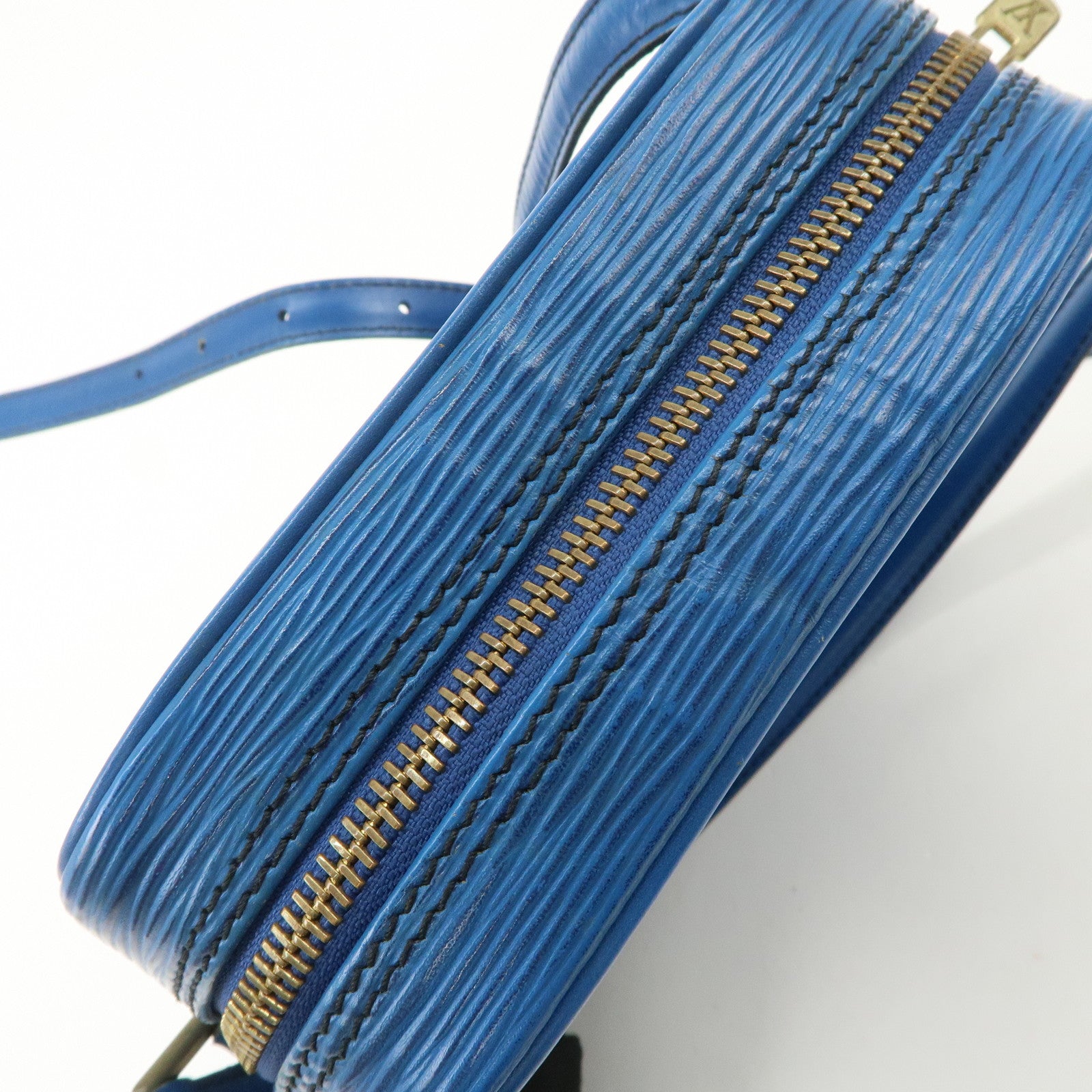 Louis Vuitton Epi Leather Danube Shoulder Bag Toledo Blue M45635