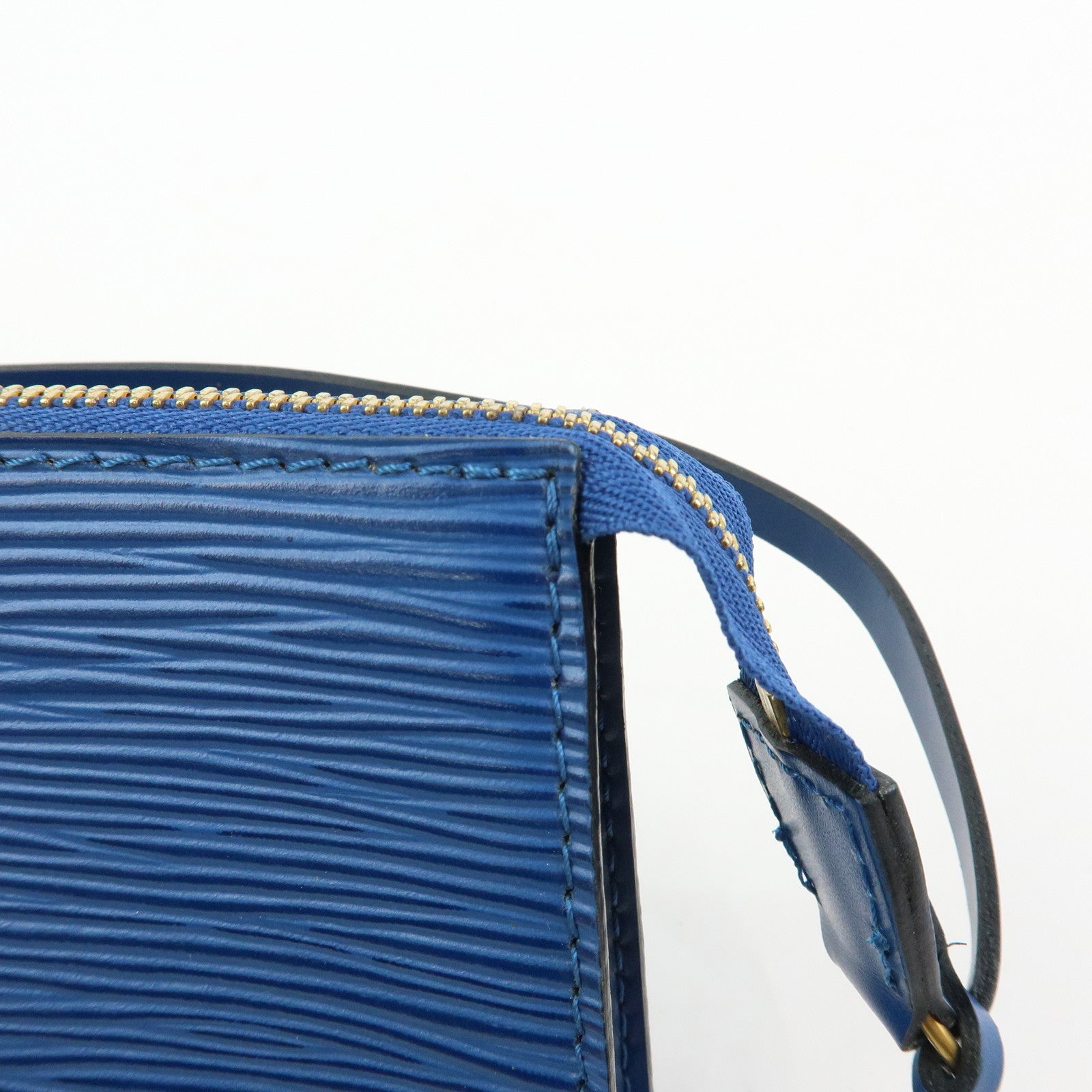 Louis Vuitton Epi Pochette Accessoires Pouch Toledo Blue M52945