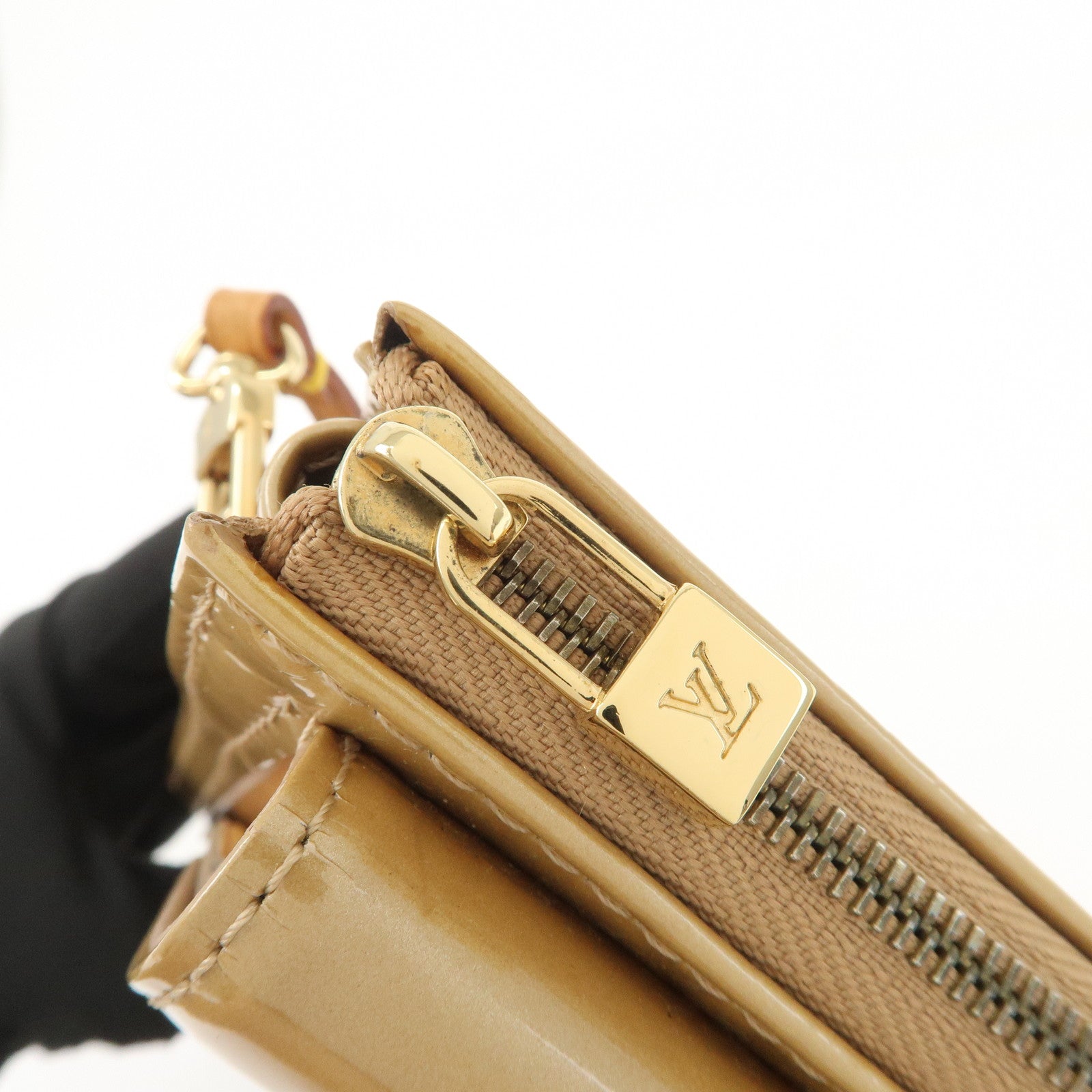 Louis Vuitton Monogram Vernis Leather Nume Leather Shoulder Bag