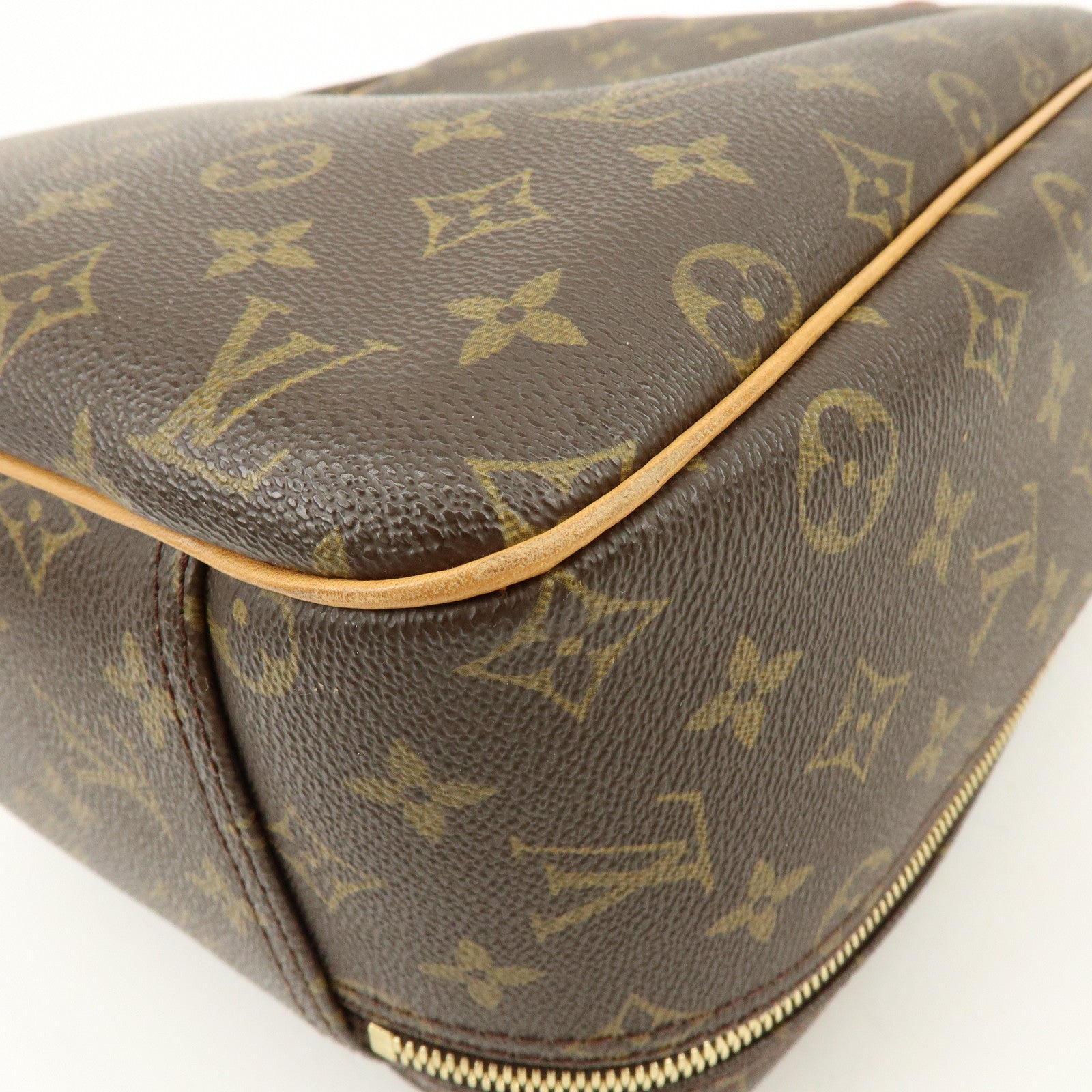 Louis Vuitton Monogram Excursion Shoes Case Hand Bag M41450