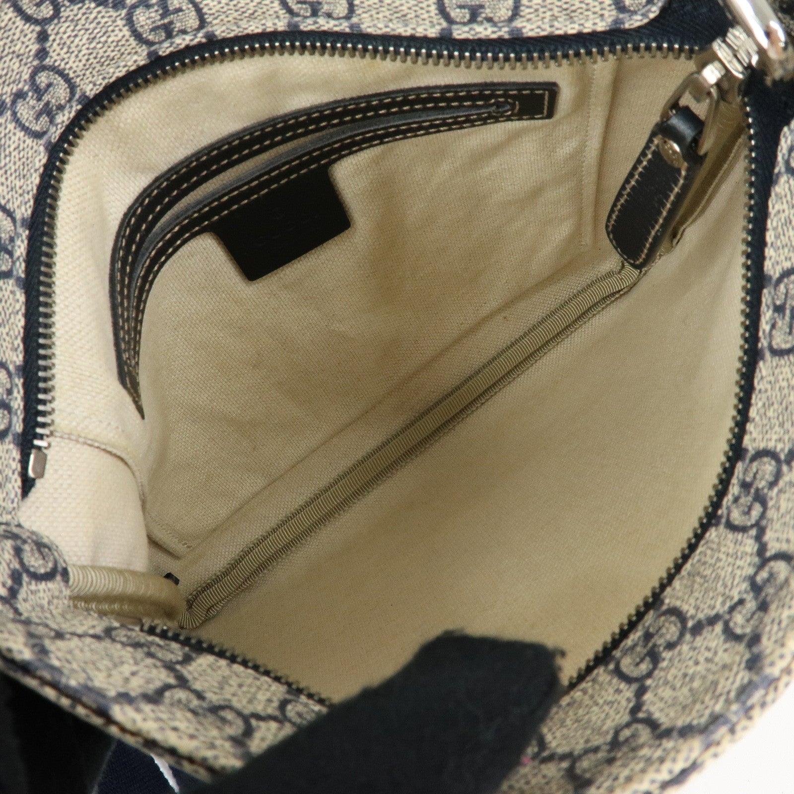GUCCI GG Supreme Leather Shoulder Bag Crossbody Bag Beige 201538