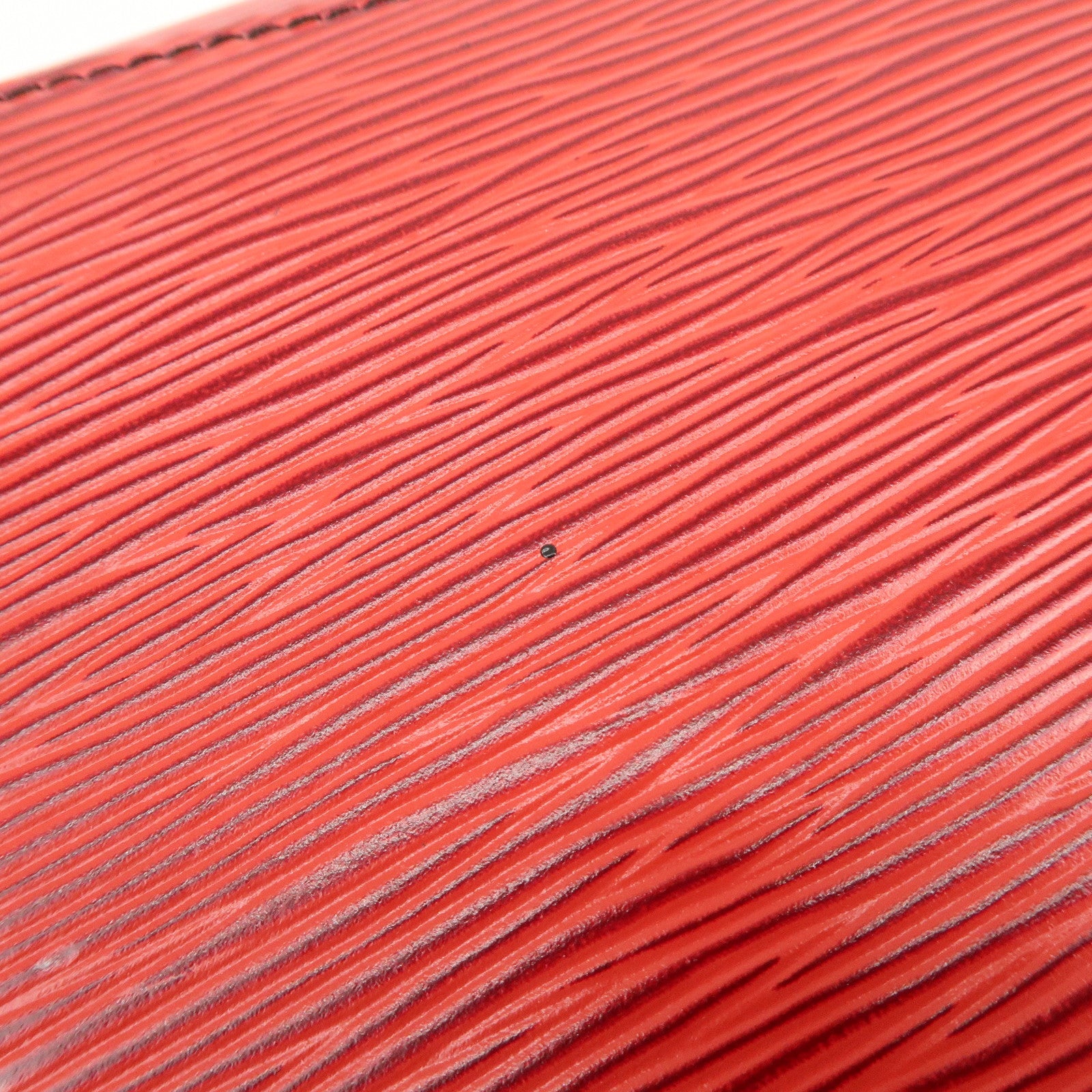 Louis Vuitton Epi Leather Mini Saint Cloud Shoulder Bag Red M52217