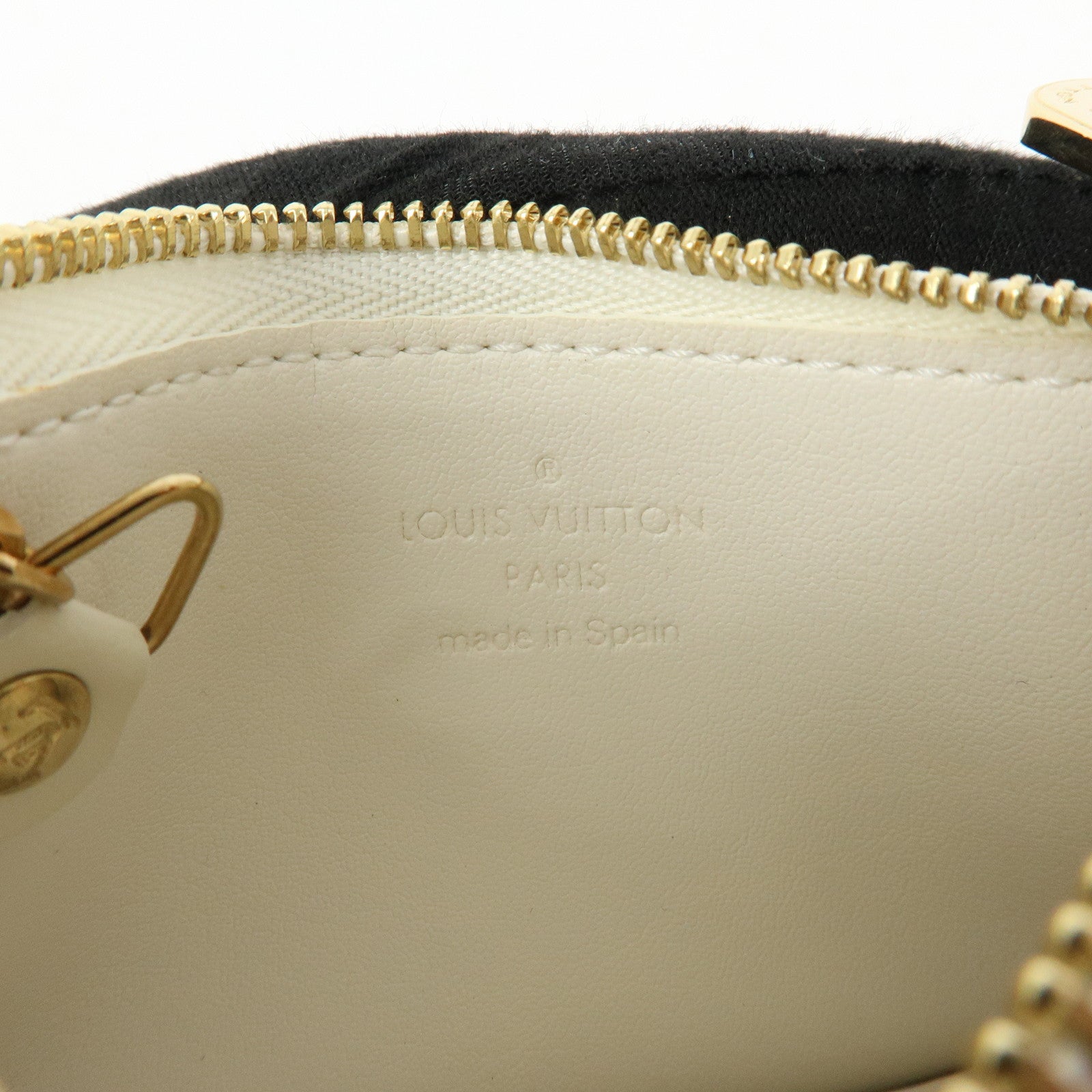 Louis Vuitton Suhari Pochette Cles Coin Case Key Case M91827