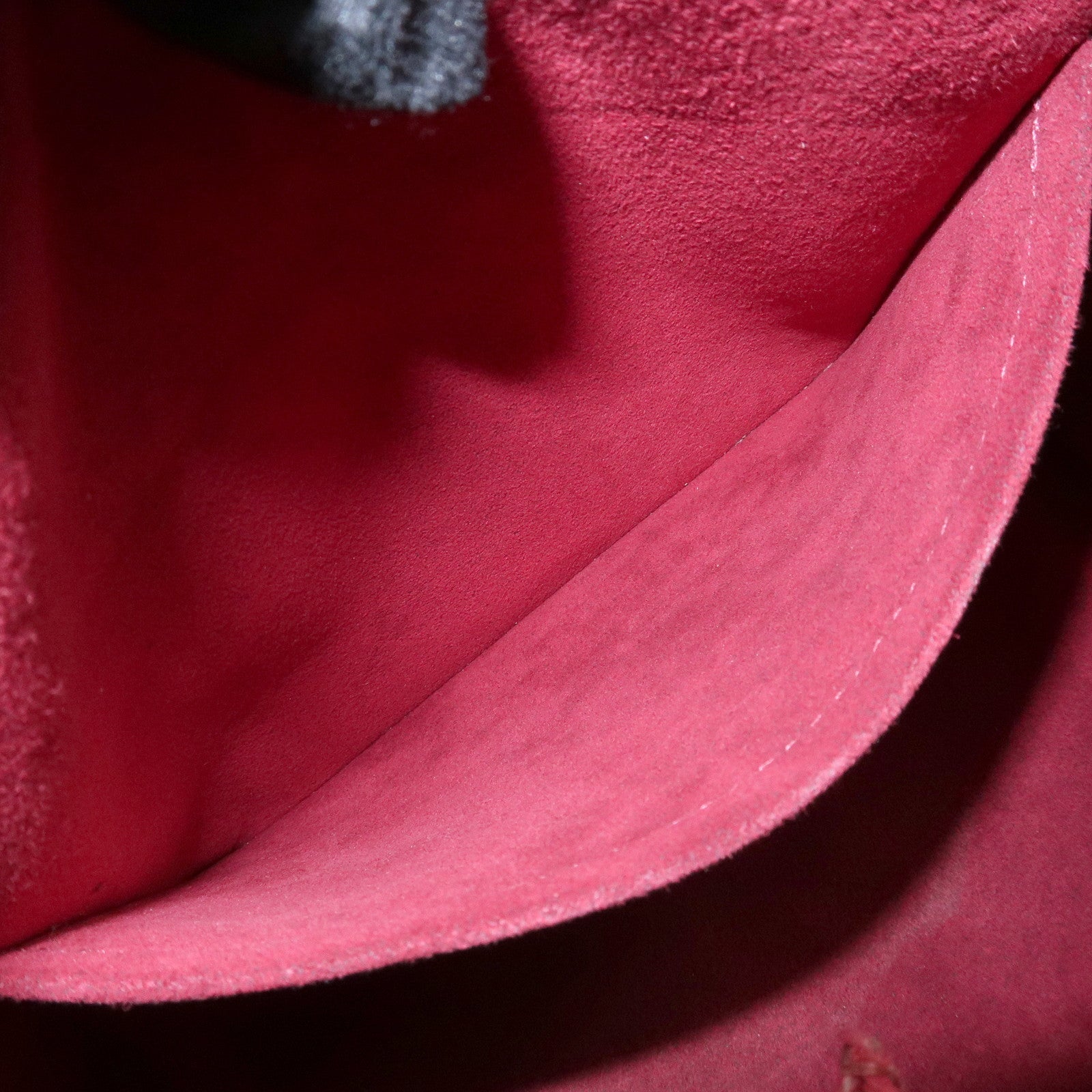 Louis Vuitton Monogram Multicolor Priscilla Hand Bag Blanc M40096