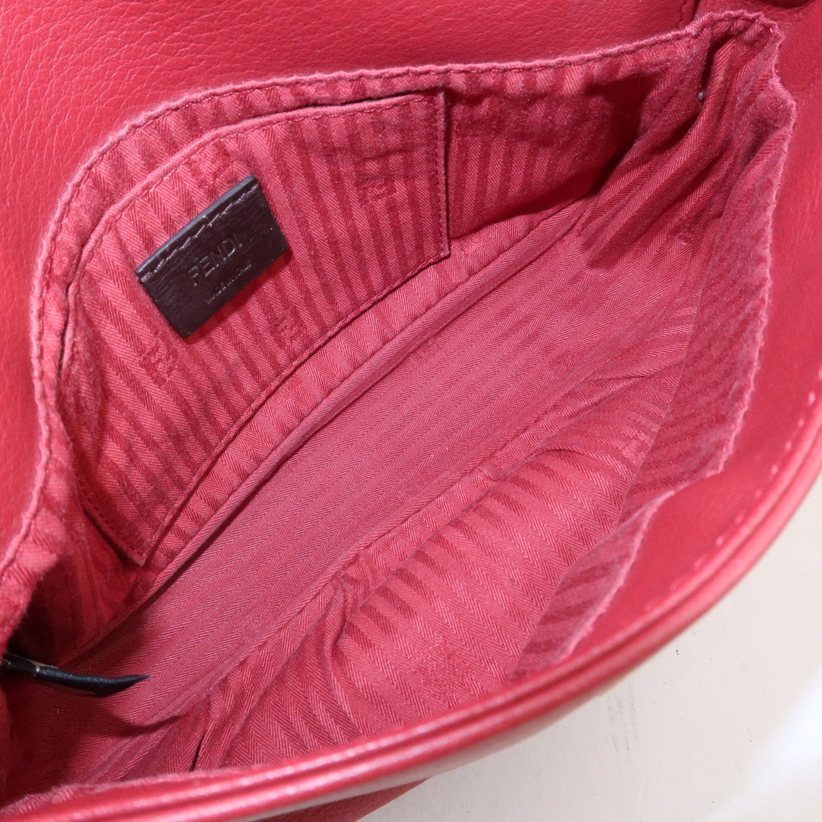 FENDI Leather Chain Shoulder Bag Purse Crossbody Bag Red 8M0276 Used