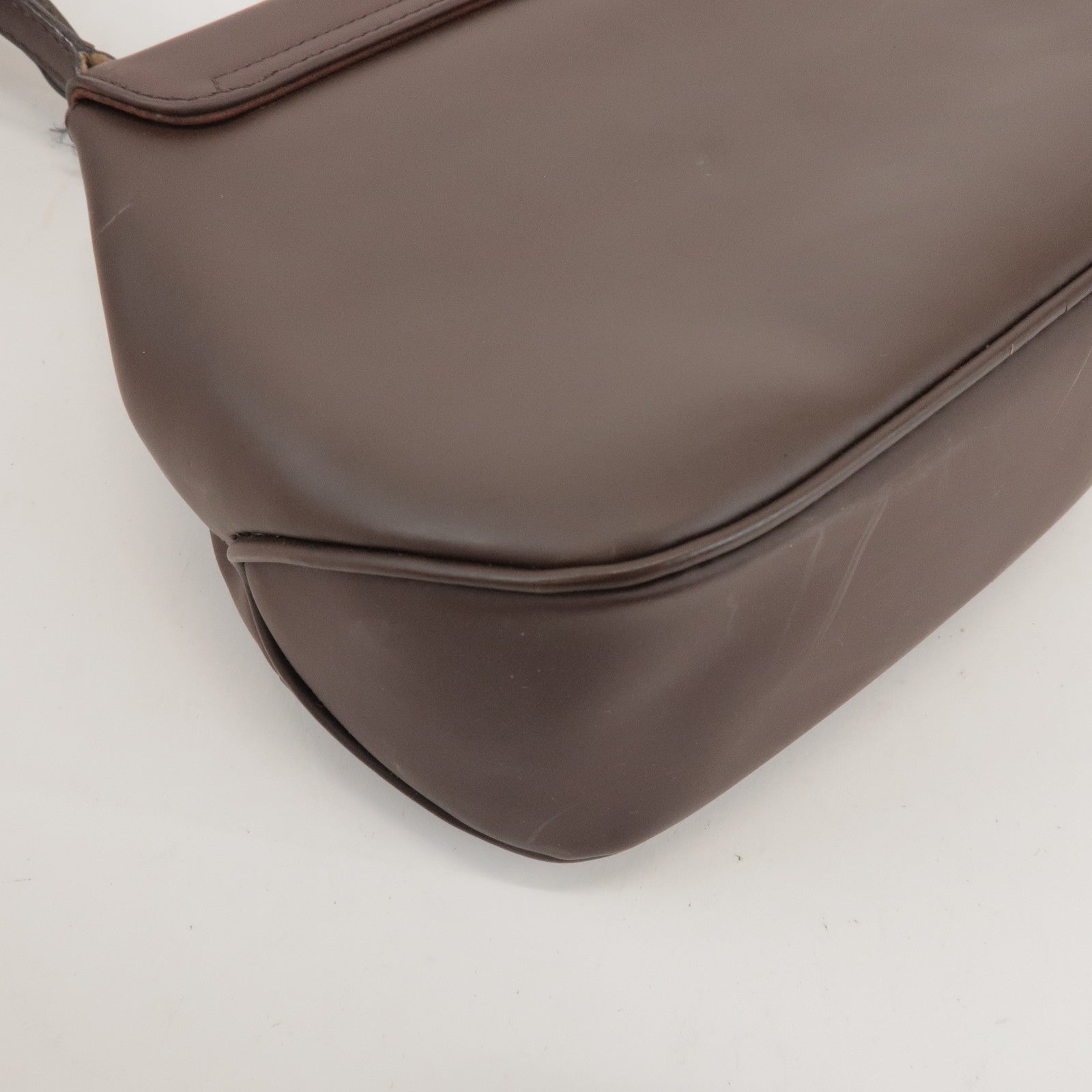 Ferragamo Vara Leather Shoulder Bag Crossbody Bag Brown