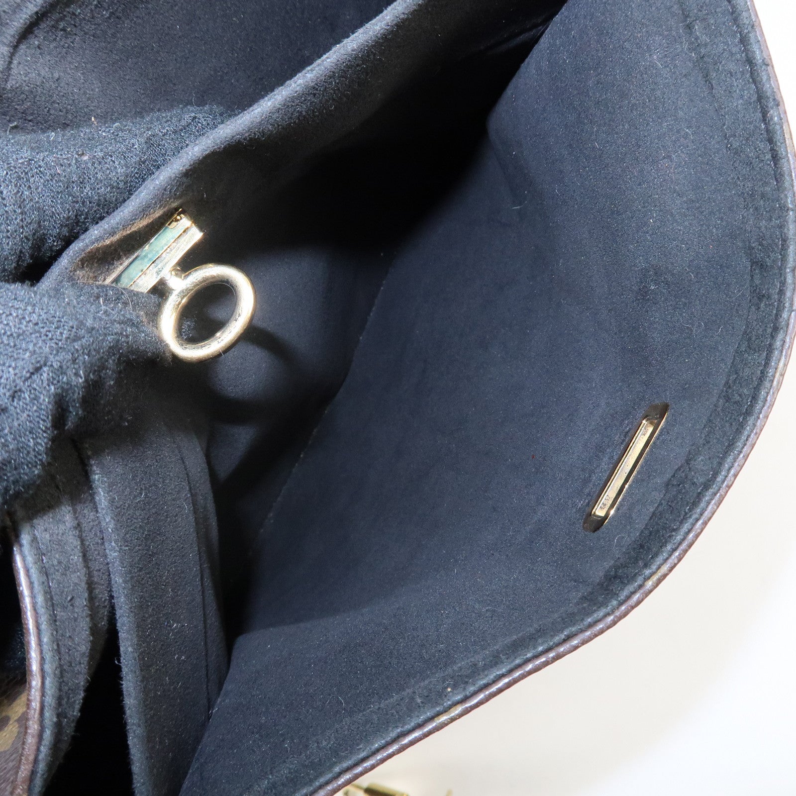 Louis Vuitton Monogram Gaia Shoulder Bag Brown M41621 Used