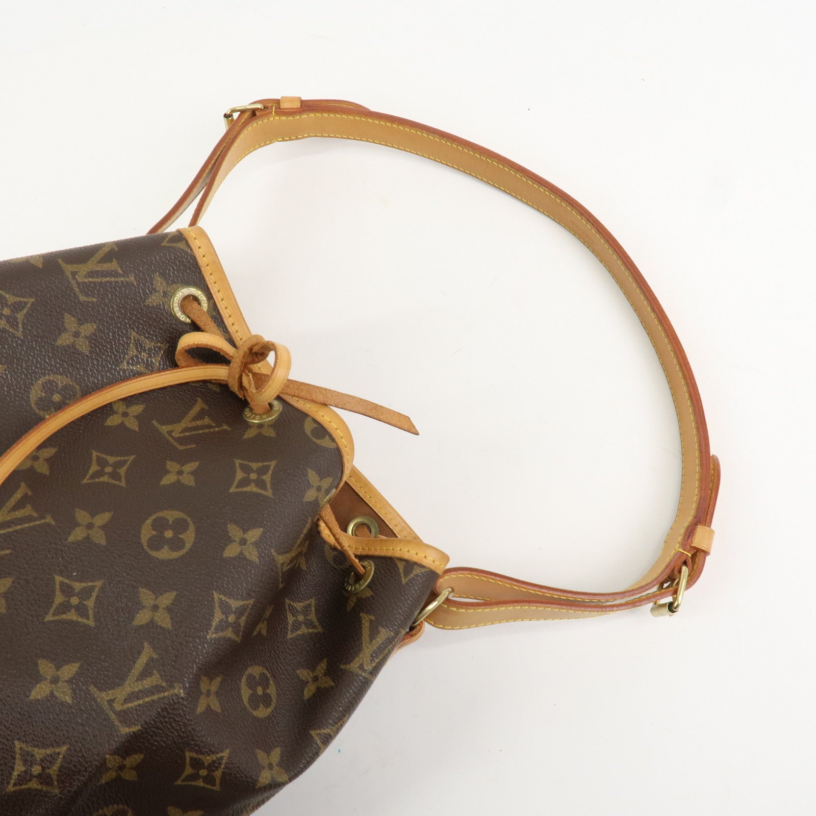 Louis Vuitton Monogram Noe Shoulder Bag Hand Bag Brown M42224
