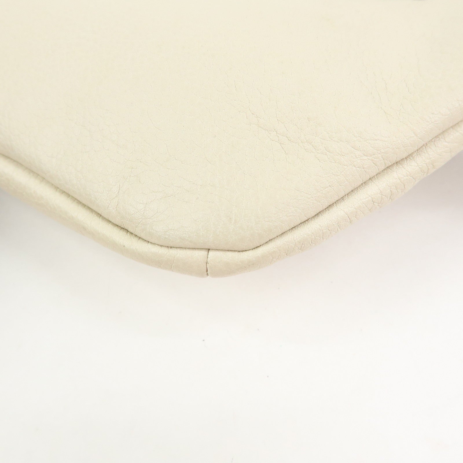 GUCCI Sherry Vintage Logo Leather Waist Pouch Body Bag Ivory 527792