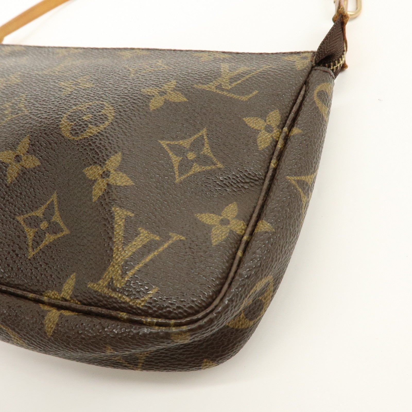 Louis Vuitton Monogram Pochette Accessoires Pouch Hand Bag M51980