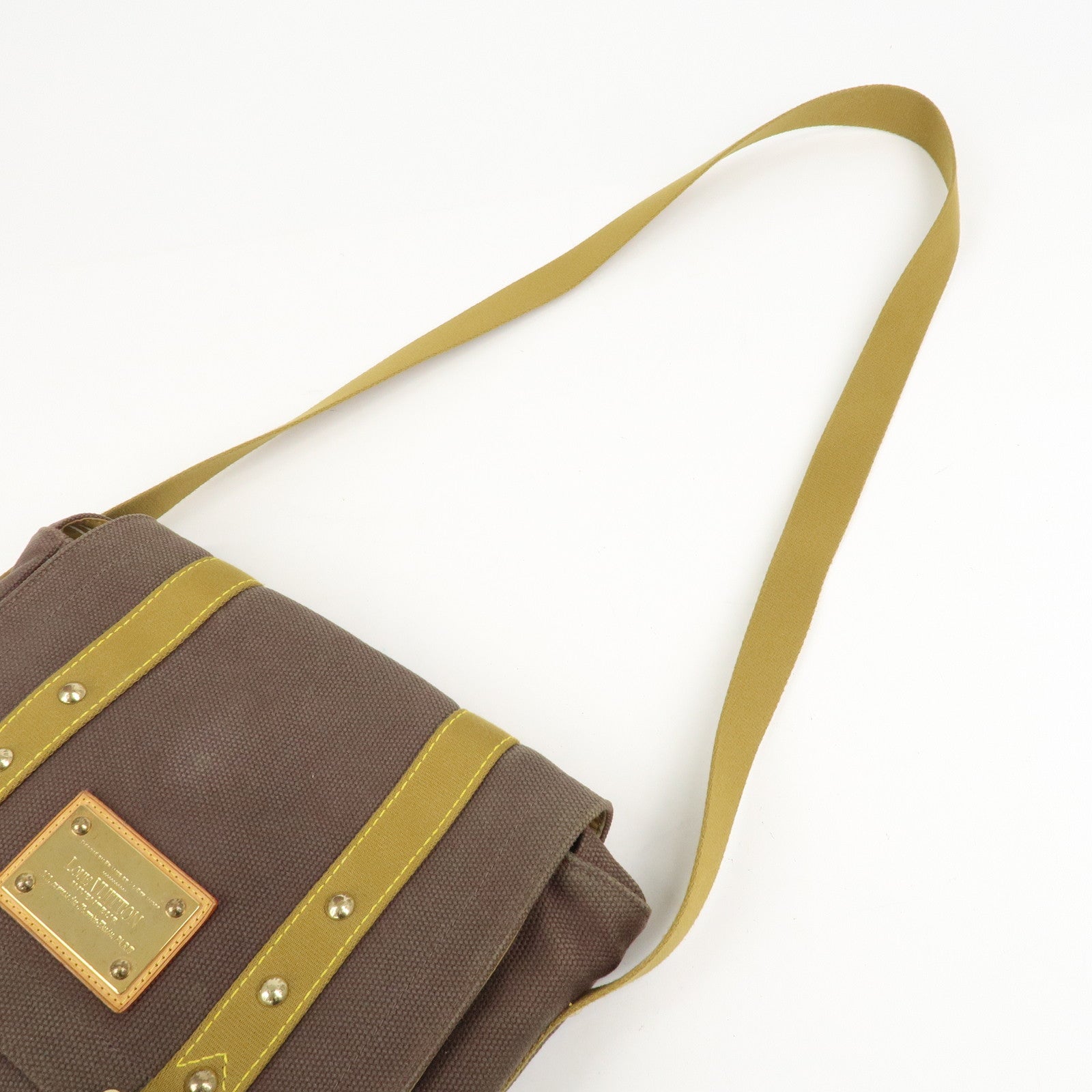 Louis Vuitton Antigua Besace PM Shoulder Bag Brown M40080