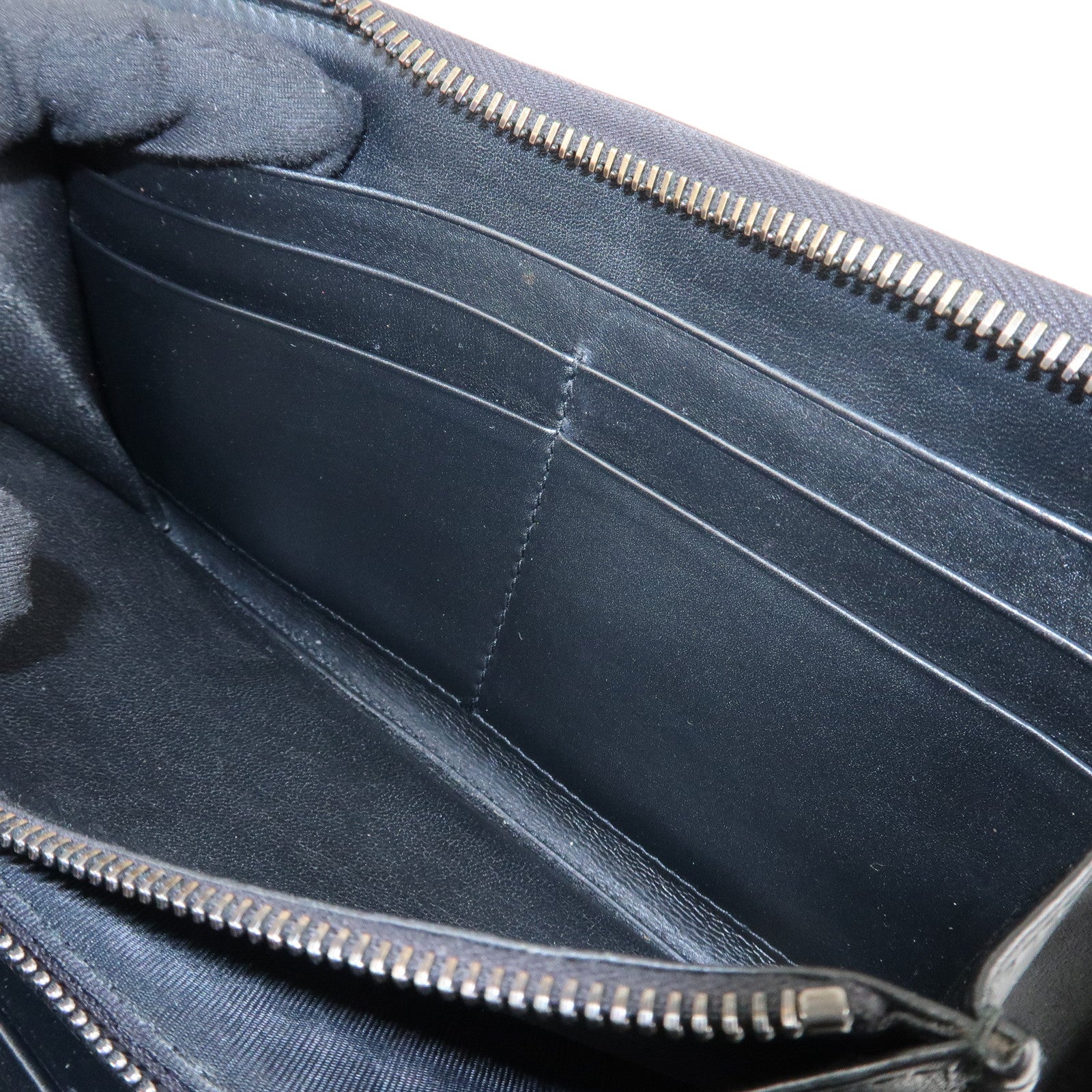 BOTTEGA VENETA Intrecciato Leather Round Zippy Wallet Black 114076 Used