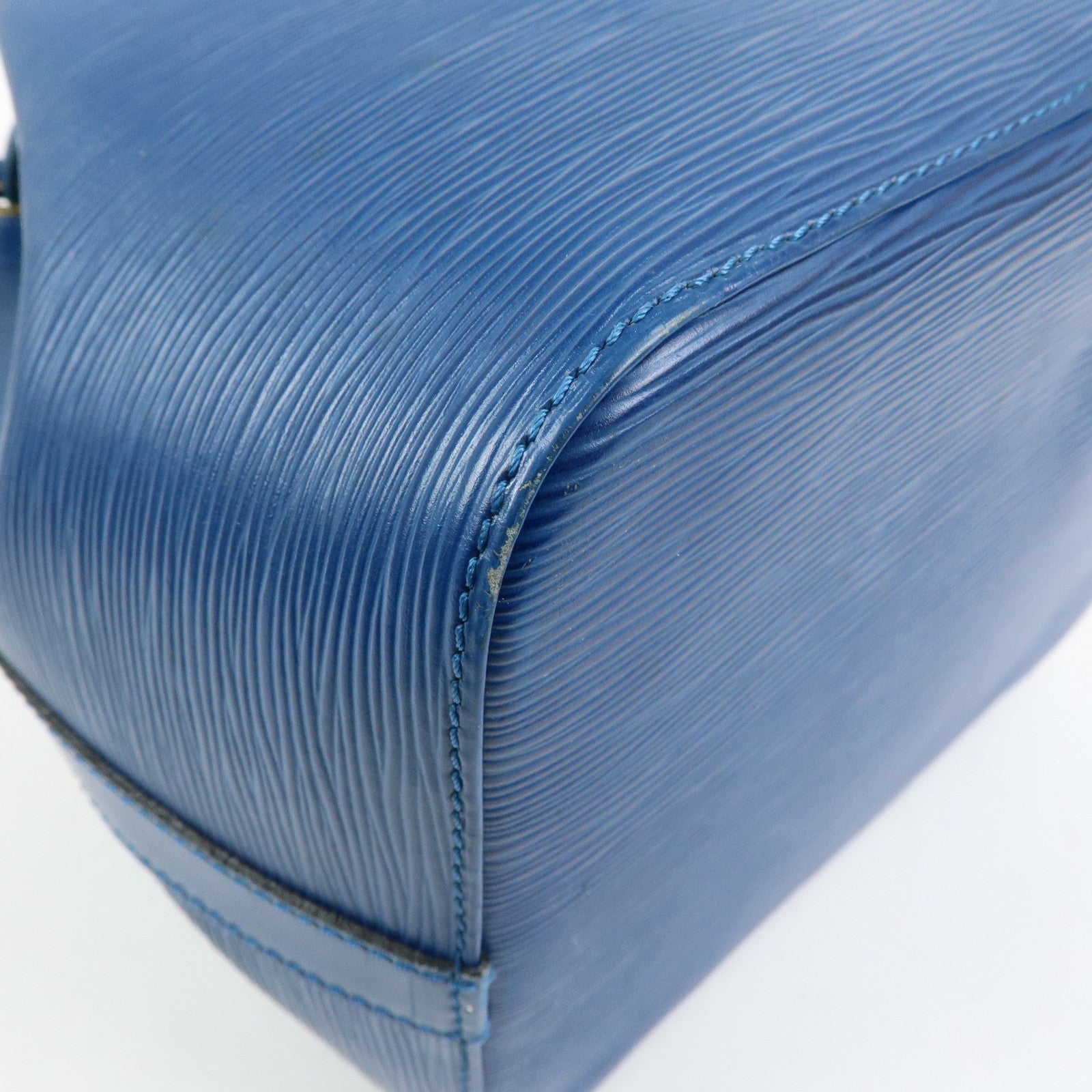 Louis Vuitton Epi Petit Noe Shoulder Bag Toledo Blue M44105