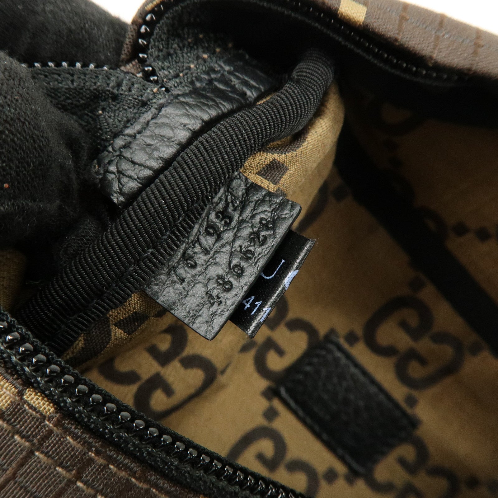 GUCCI GG Ripstop Leather Waist Pouch Body Bag Brown 767934