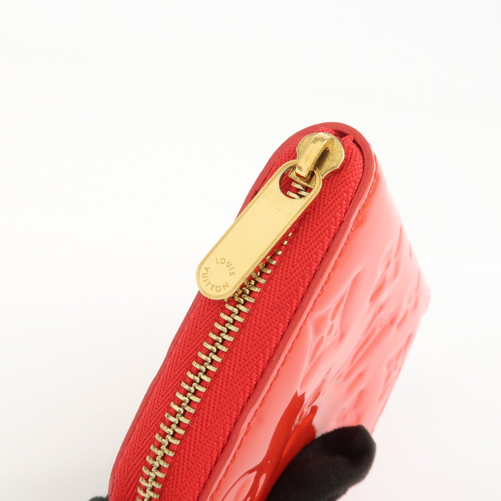 Louis Vuitton Monogram Vernis Leather Zippy Coin Case M91735