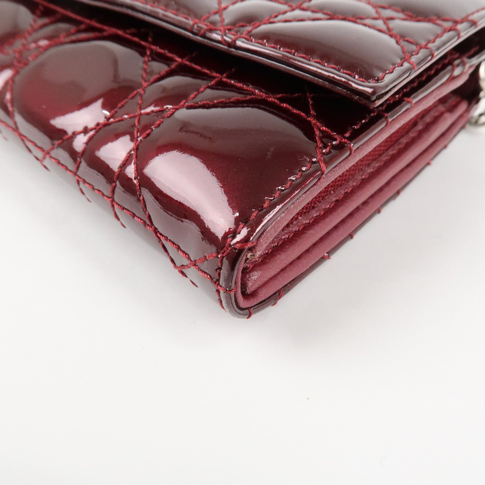 Christian Dior Lady Dior Cannage Patent Leather Chain Wallet Bordeaux Used