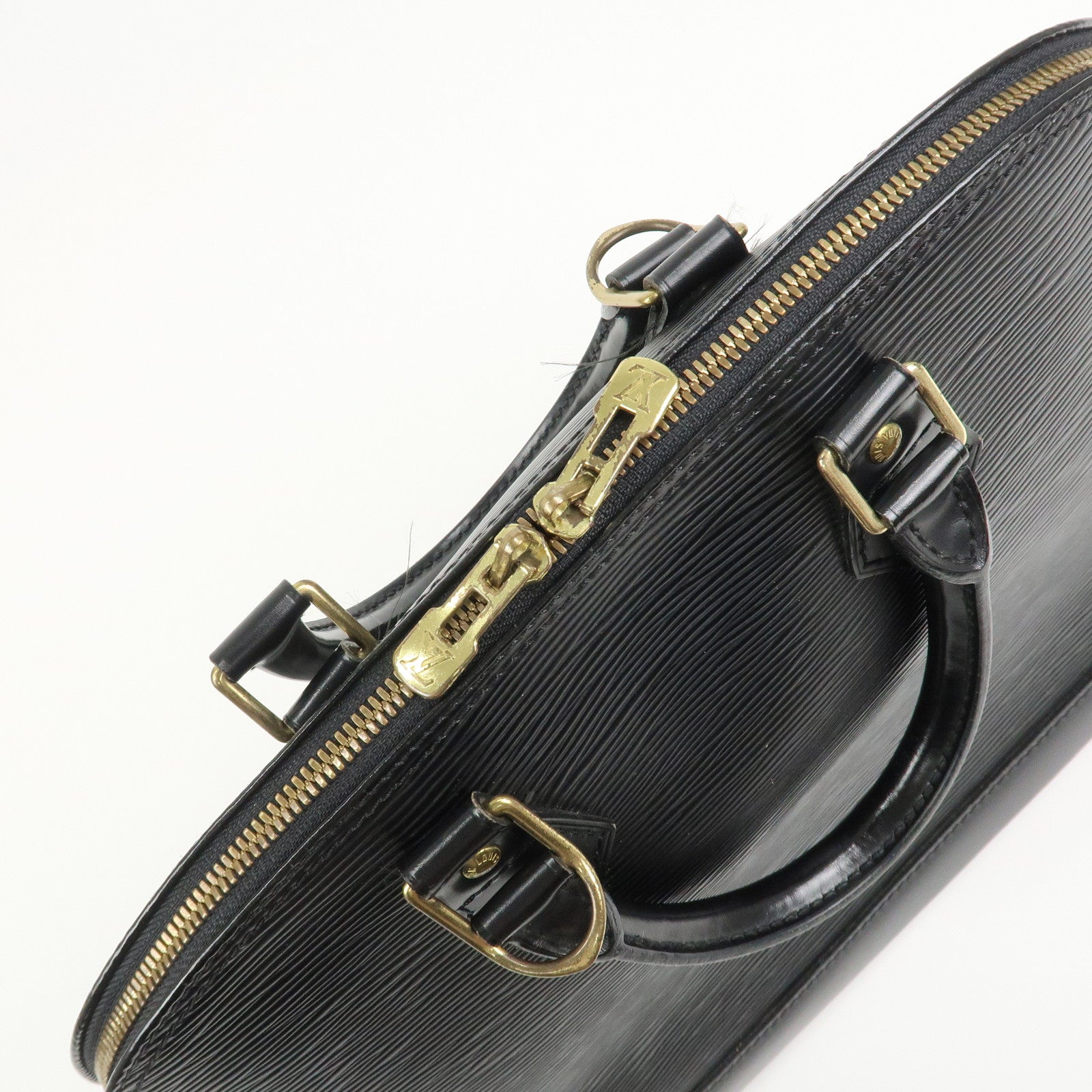 Louis Vuitton Epi Leather Alma MM Hand Bag Noir Black M52142