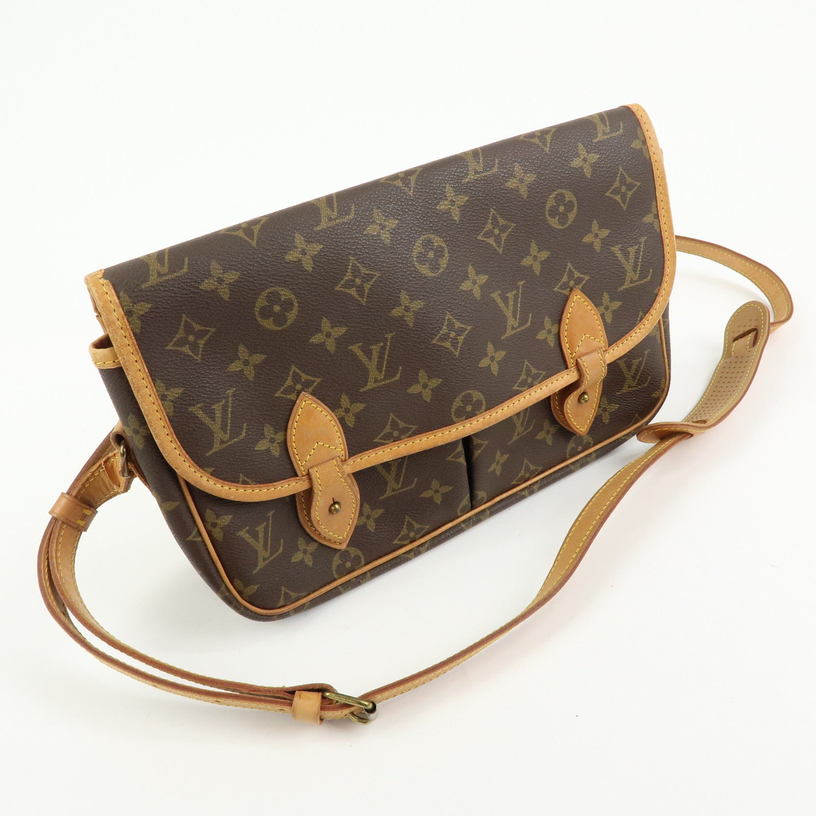 Louis Vuitton Monogram Gibeciere MM Shoulder Bag M42247