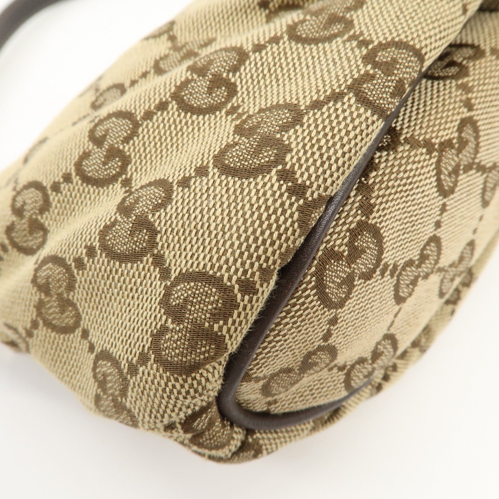 GUCCI Sherry Leather Accessory Poach Hand Bag Brown 224093