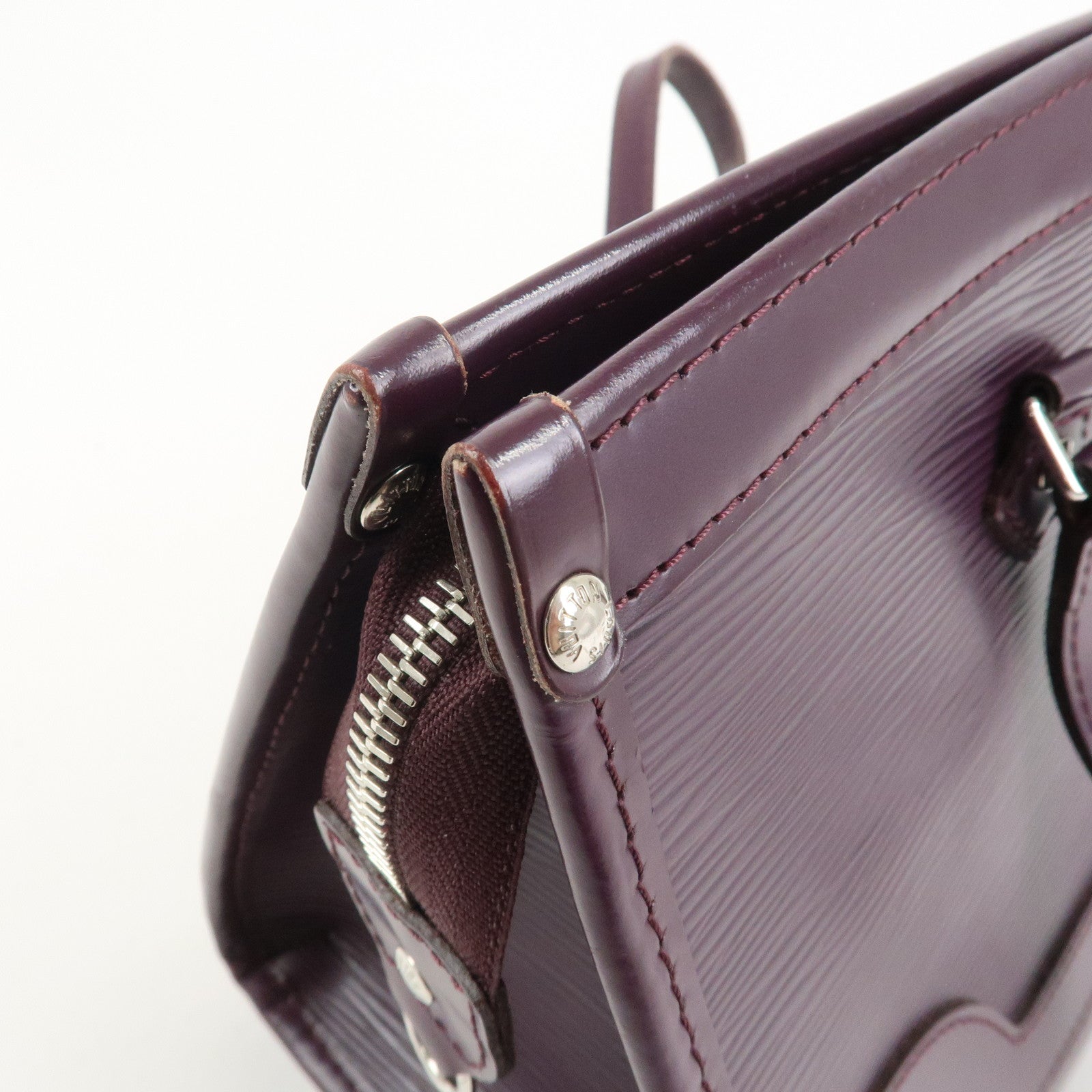 Louis Vuitton Epi Madeleine PM Shoulder Bag Hand Bag Cassis M5933K