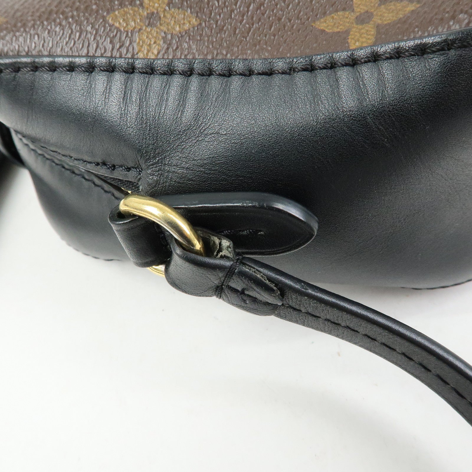 Louis Vuitton Monogram Canvas Leather Saintonge Shoulder Bag M43555