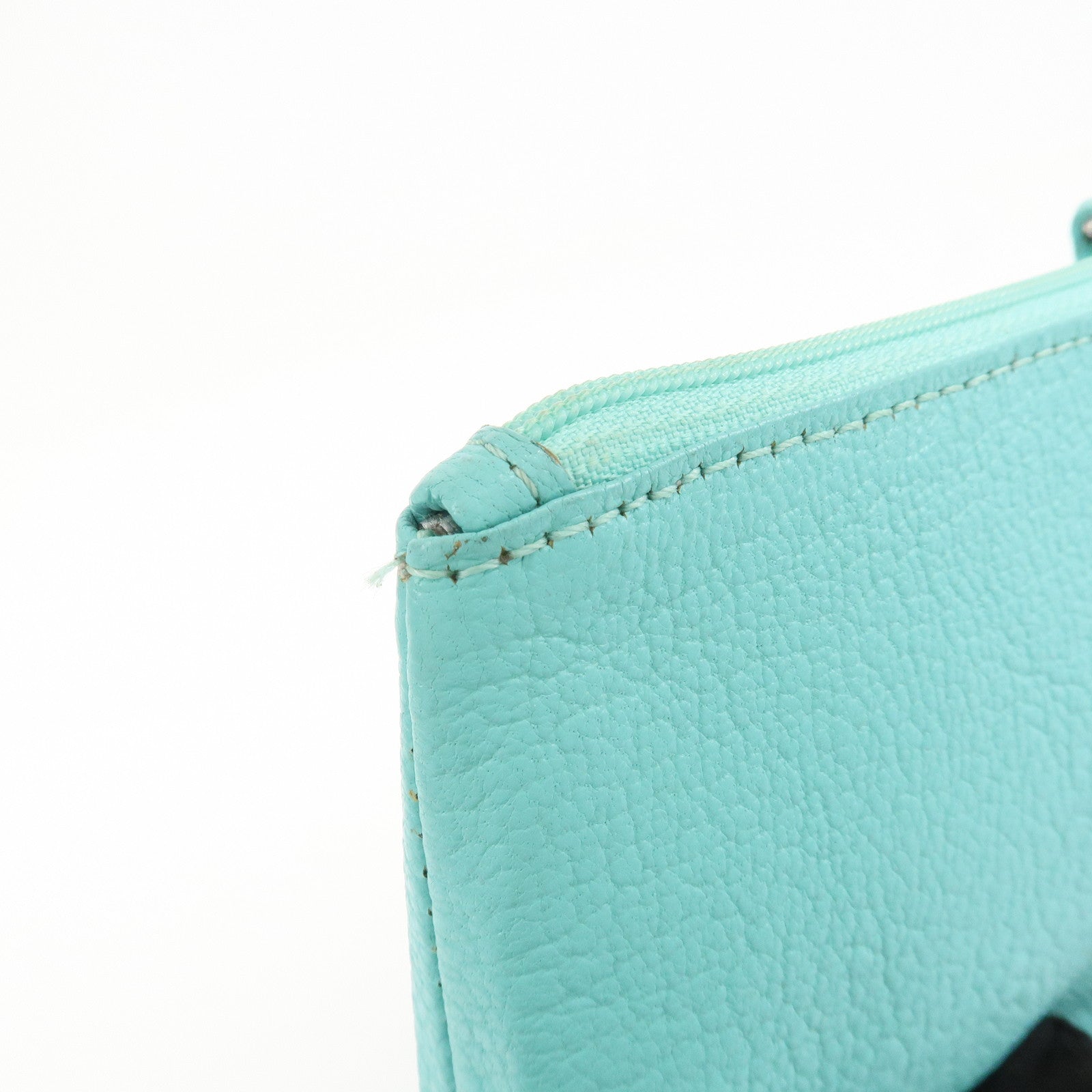 Tiffany & Co. Leather Small Pouch Accessories Pouch Tiffany Blue