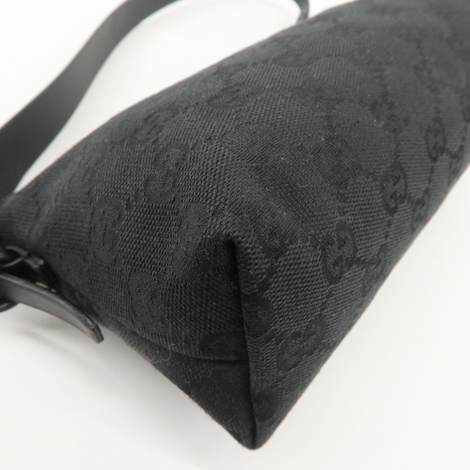 GUCCI GG Canvas Leather Accessory Pouch Hand Bag Black 103399 Used