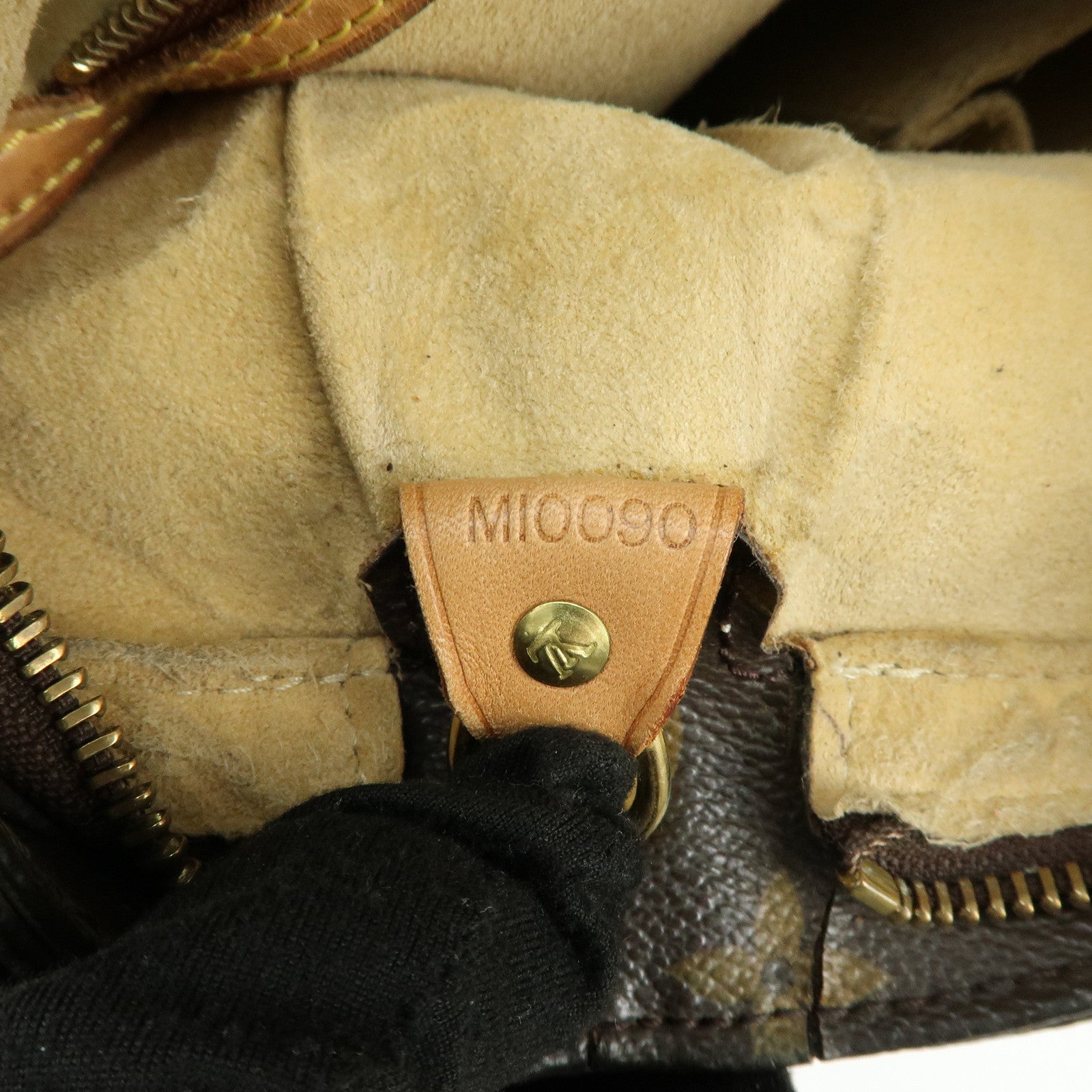 Louis Vuitton Monogram Looping GM Canvas Shoulder Bag Brown M51145