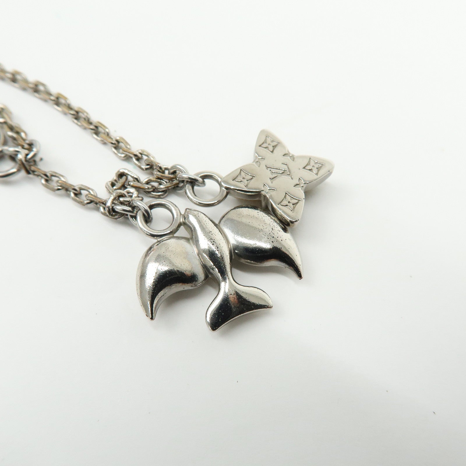Louis Vuitton Collier LV Dove Metal Silver Necklace M00957