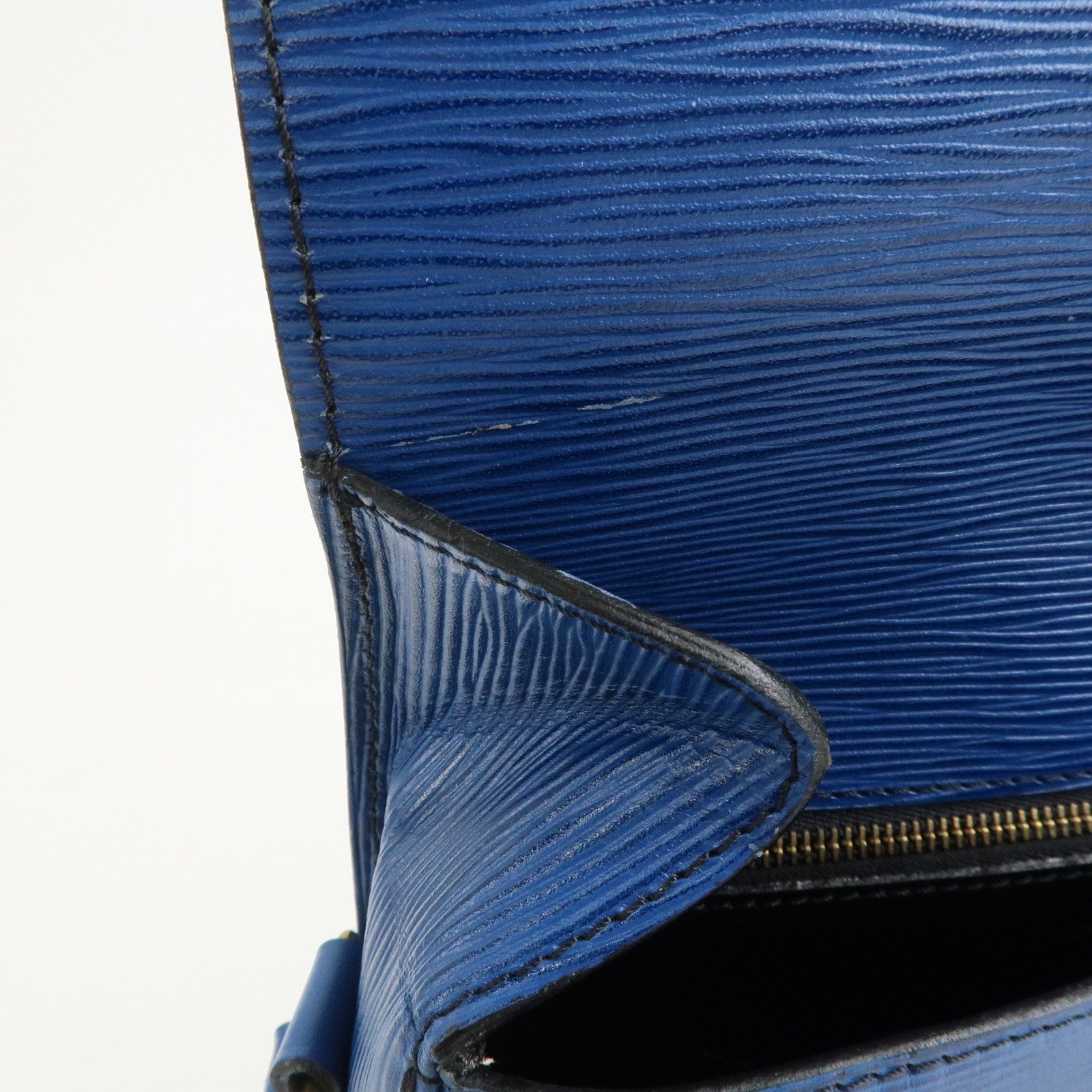 Louis Vuitton Epi Saint Cloud Shoulder Bag Toledo Blue M52195